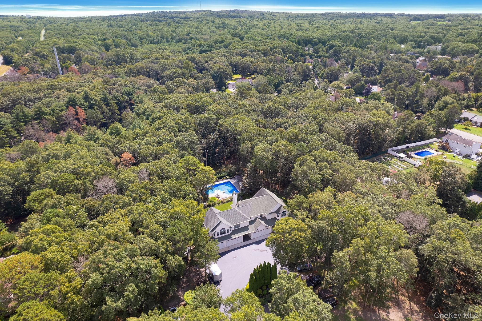 396 Eastport Manor Road, Manorville, NY 11949