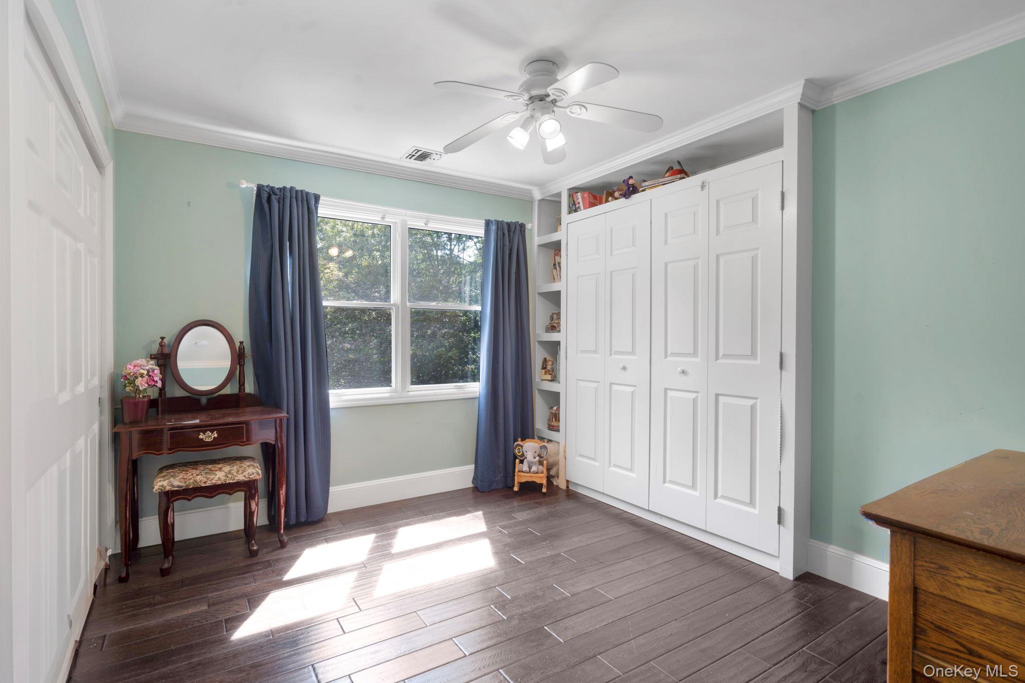 396 Eastport Manor Road, Manorville, NY 11949