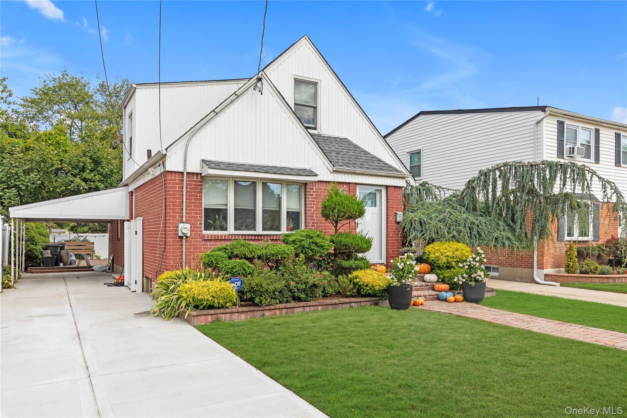 69 Lamberson Street, Valley Stream, NY 11580