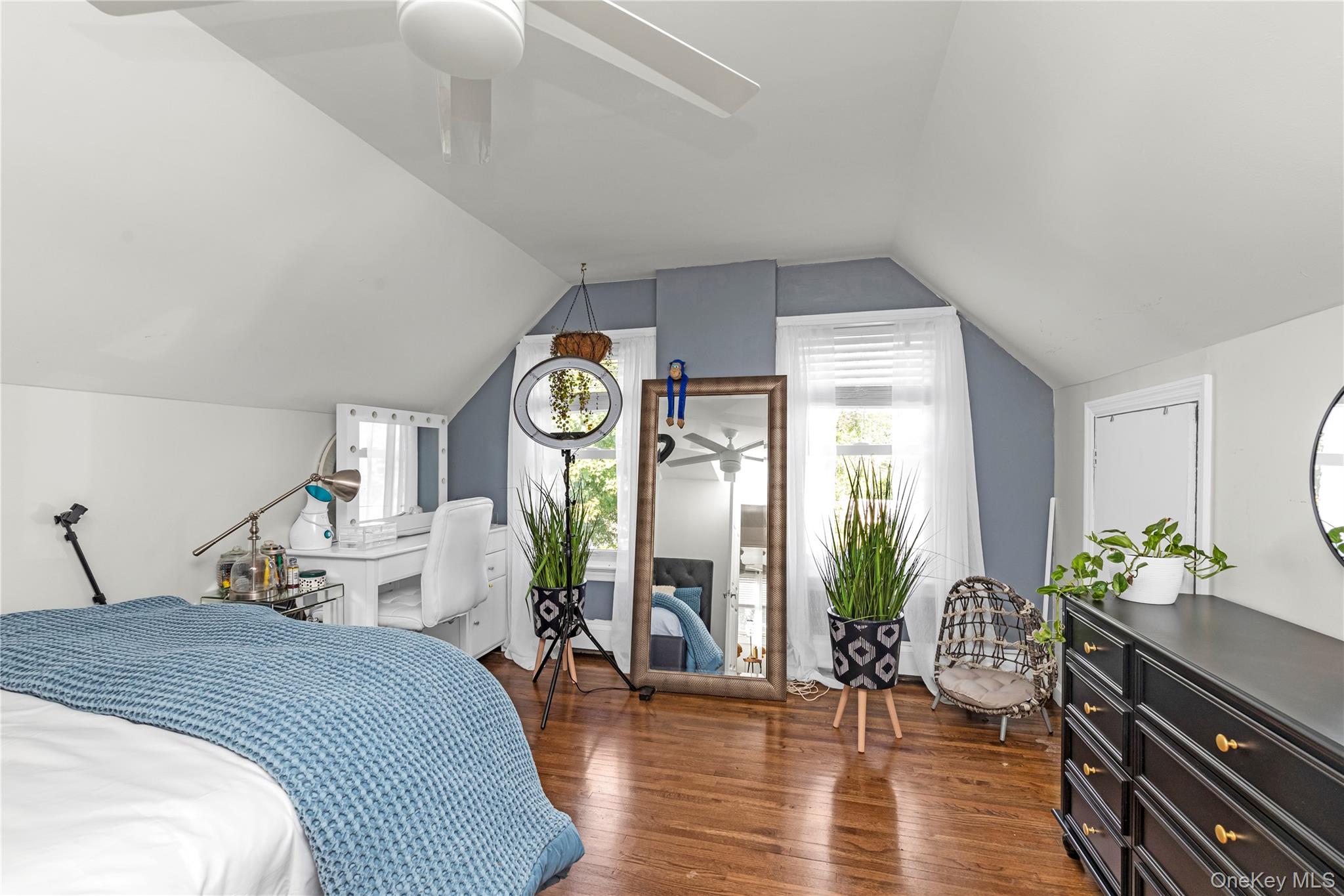 69 Lamberson Street, Valley Stream, NY 11580