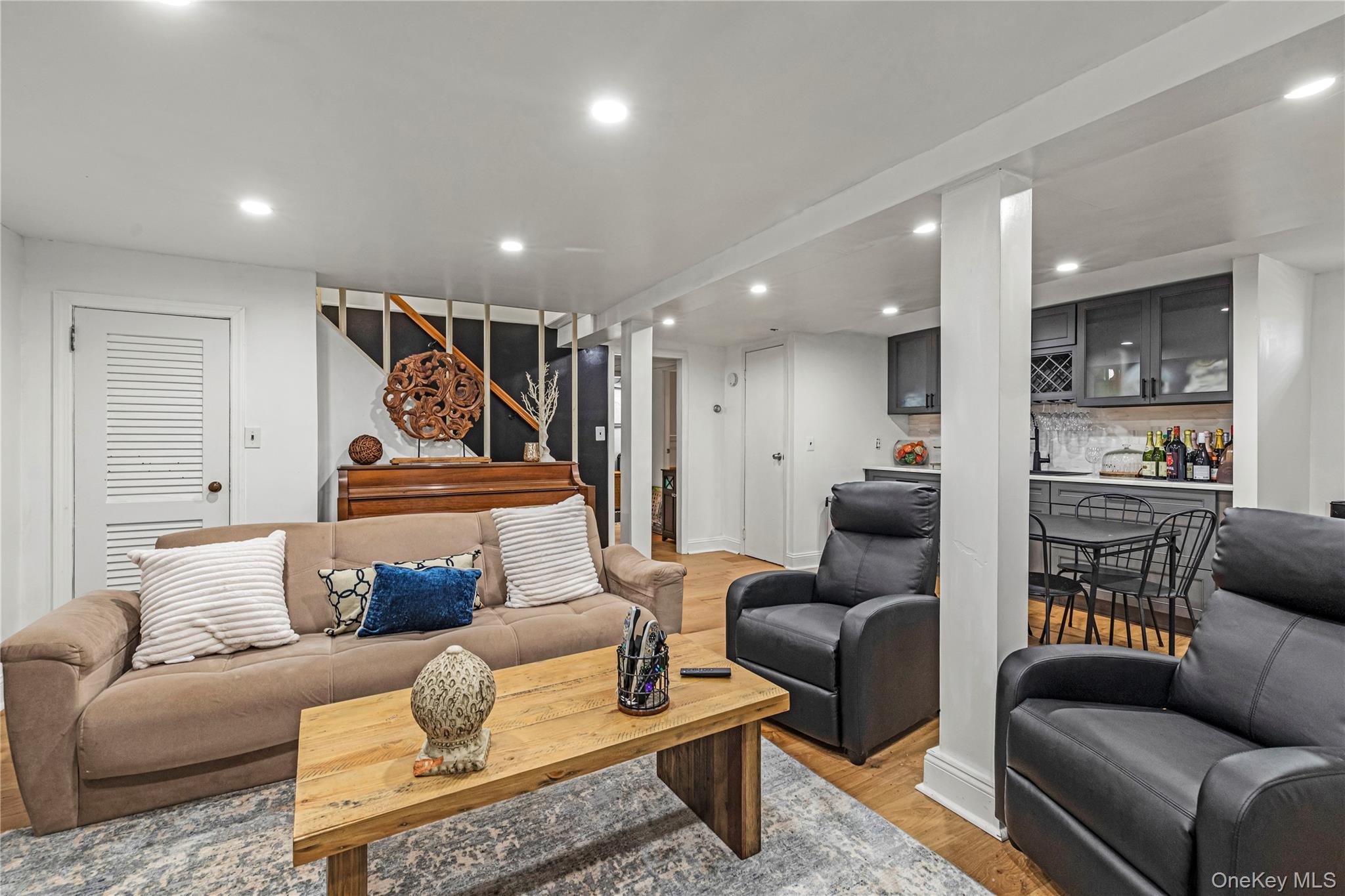 69 Lamberson Street, Valley Stream, NY 11580