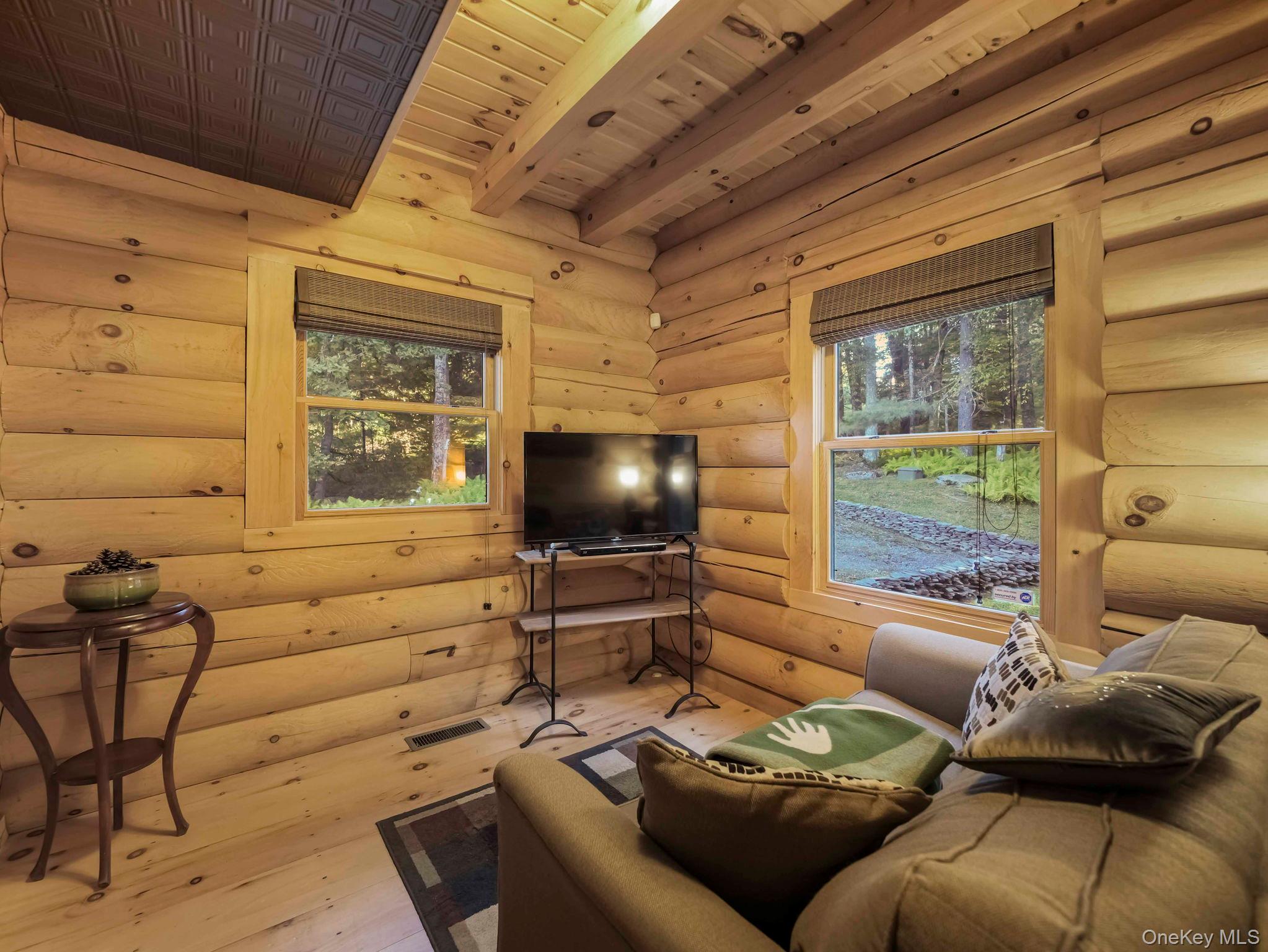 47 Australia Road, Glen Spey, NY 12737