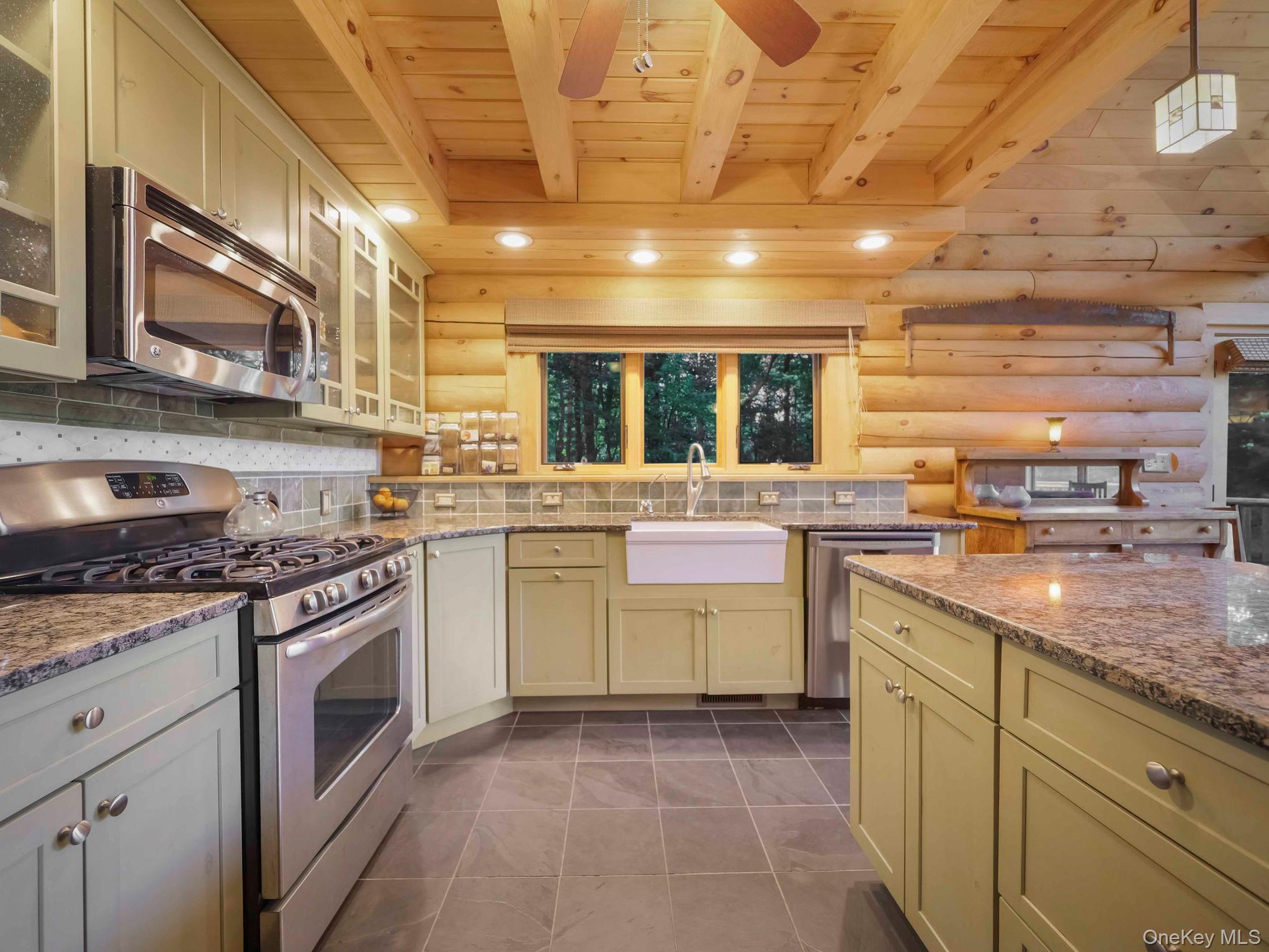 47 Australia Road, Glen Spey, NY 12737