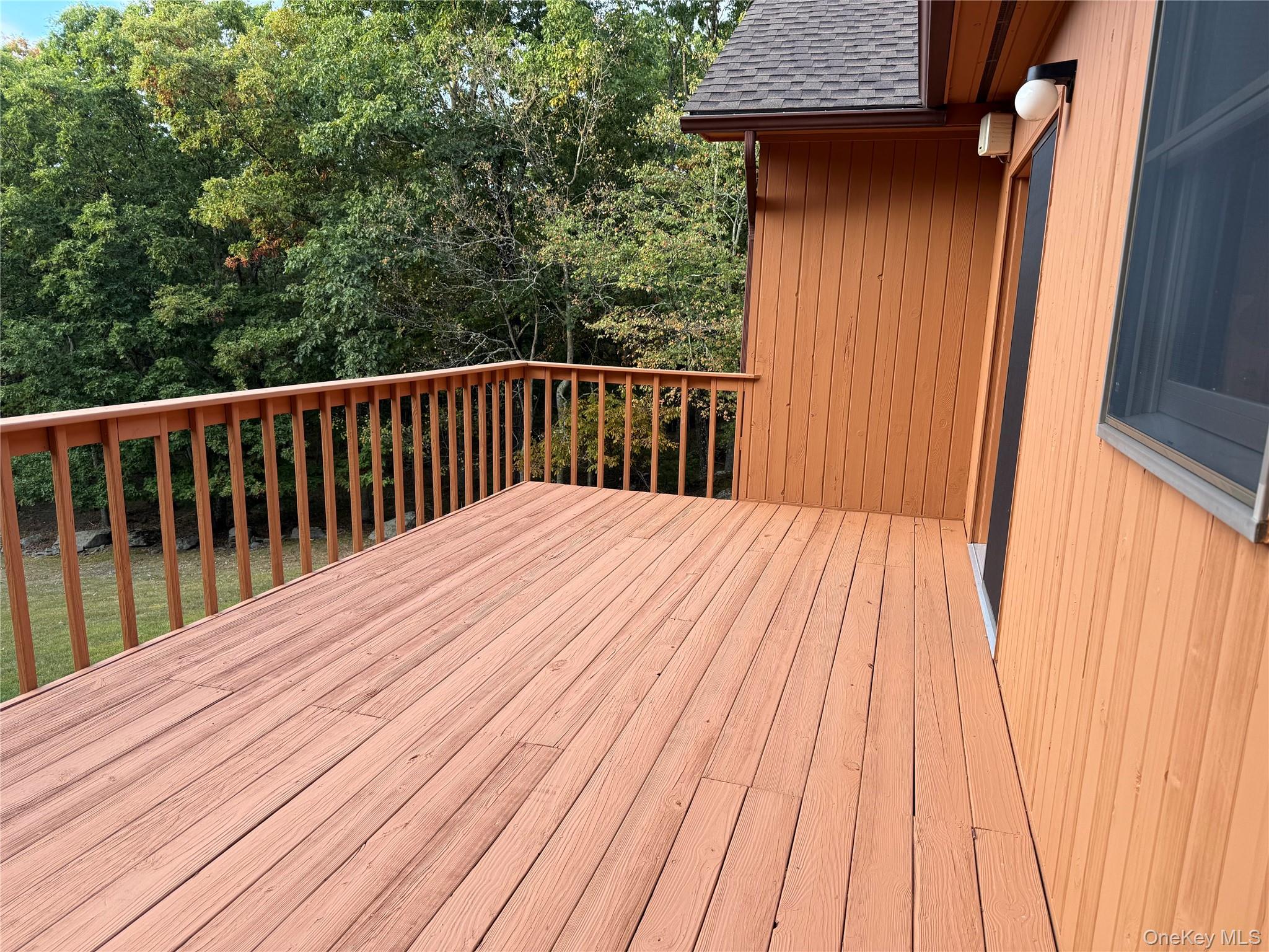 128 Split Rock Drive, Barryville, NY 12719