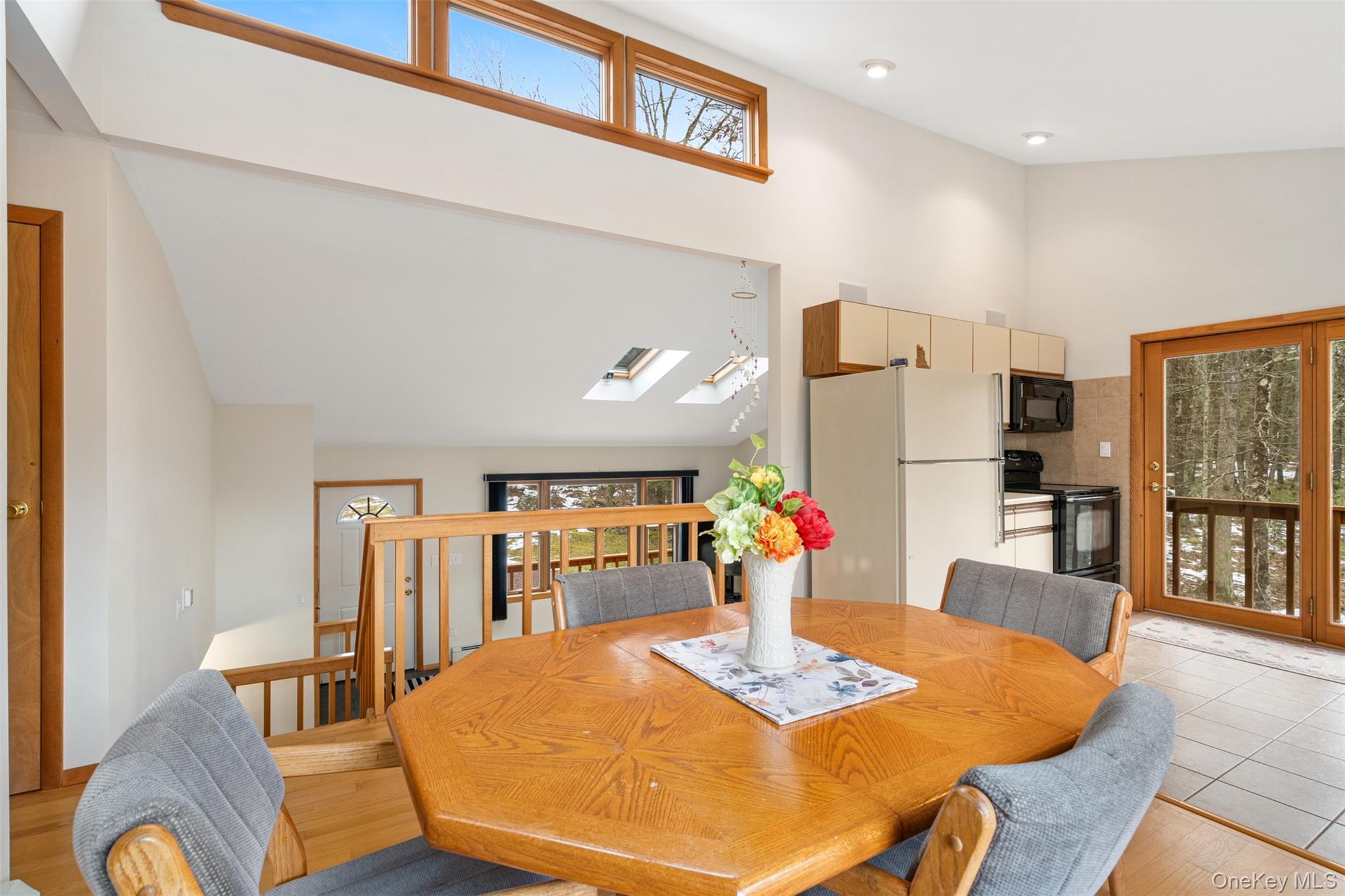 128 Split Rock Drive, Barryville, NY 12719