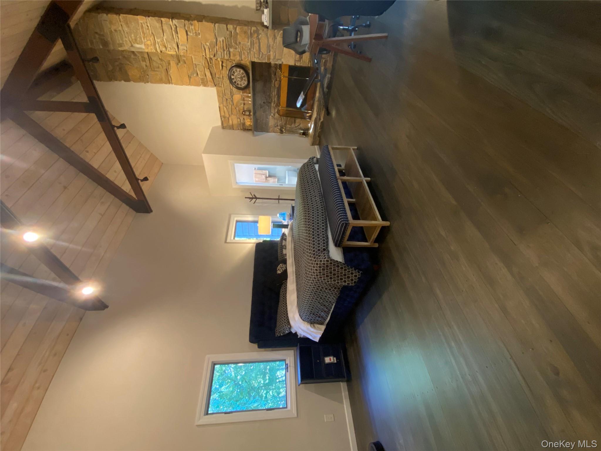 64 HOLLOW ROAD Hollow, Stony Brook, NY 11790