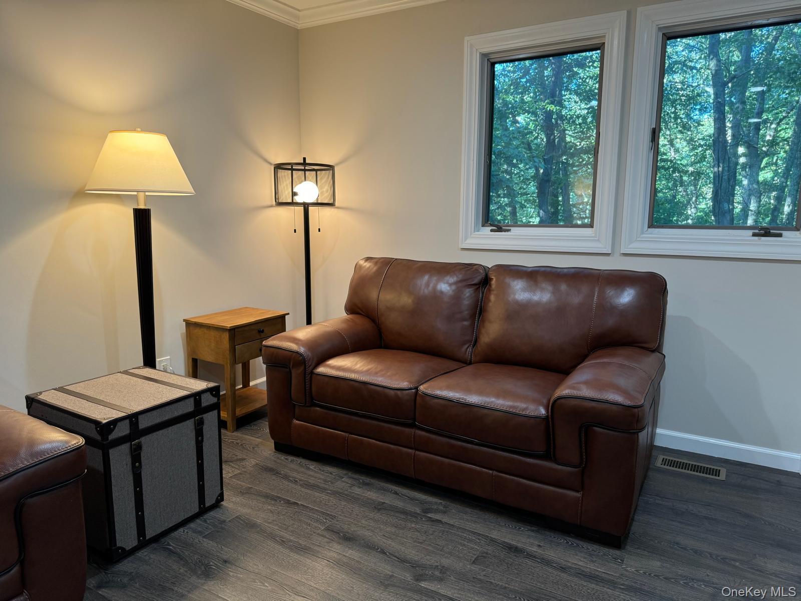 64 HOLLOW ROAD Hollow, Stony Brook, NY 11790