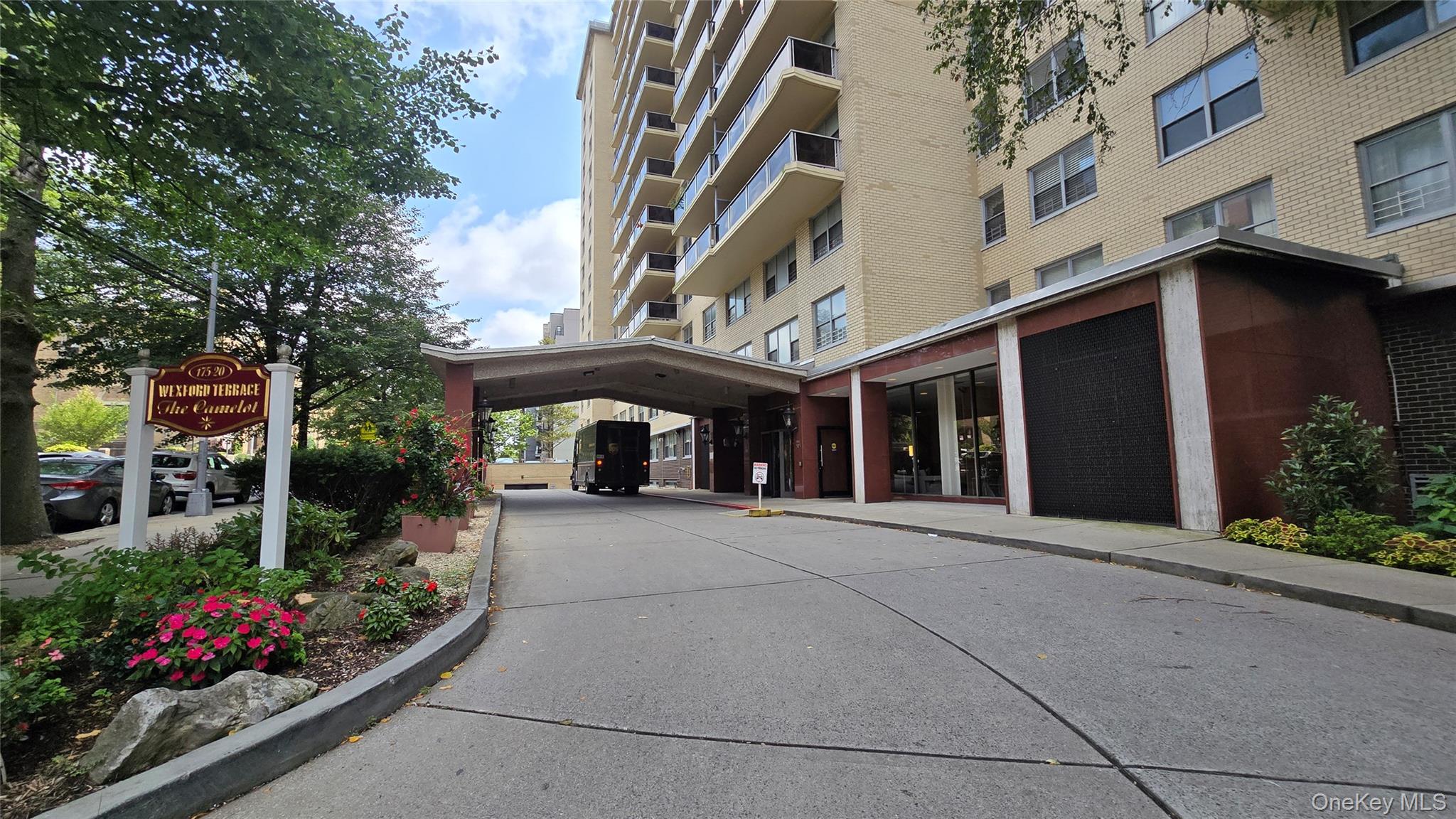 175-20 Wexford Terrace # 3S, Jamaica Estates, NY 11432