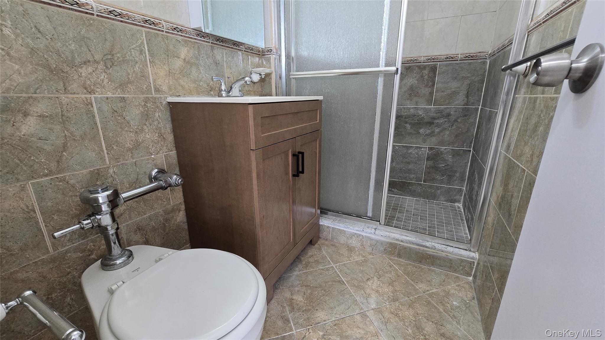 175-20 Wexford Terrace # 3S, Jamaica Estates, NY 11432