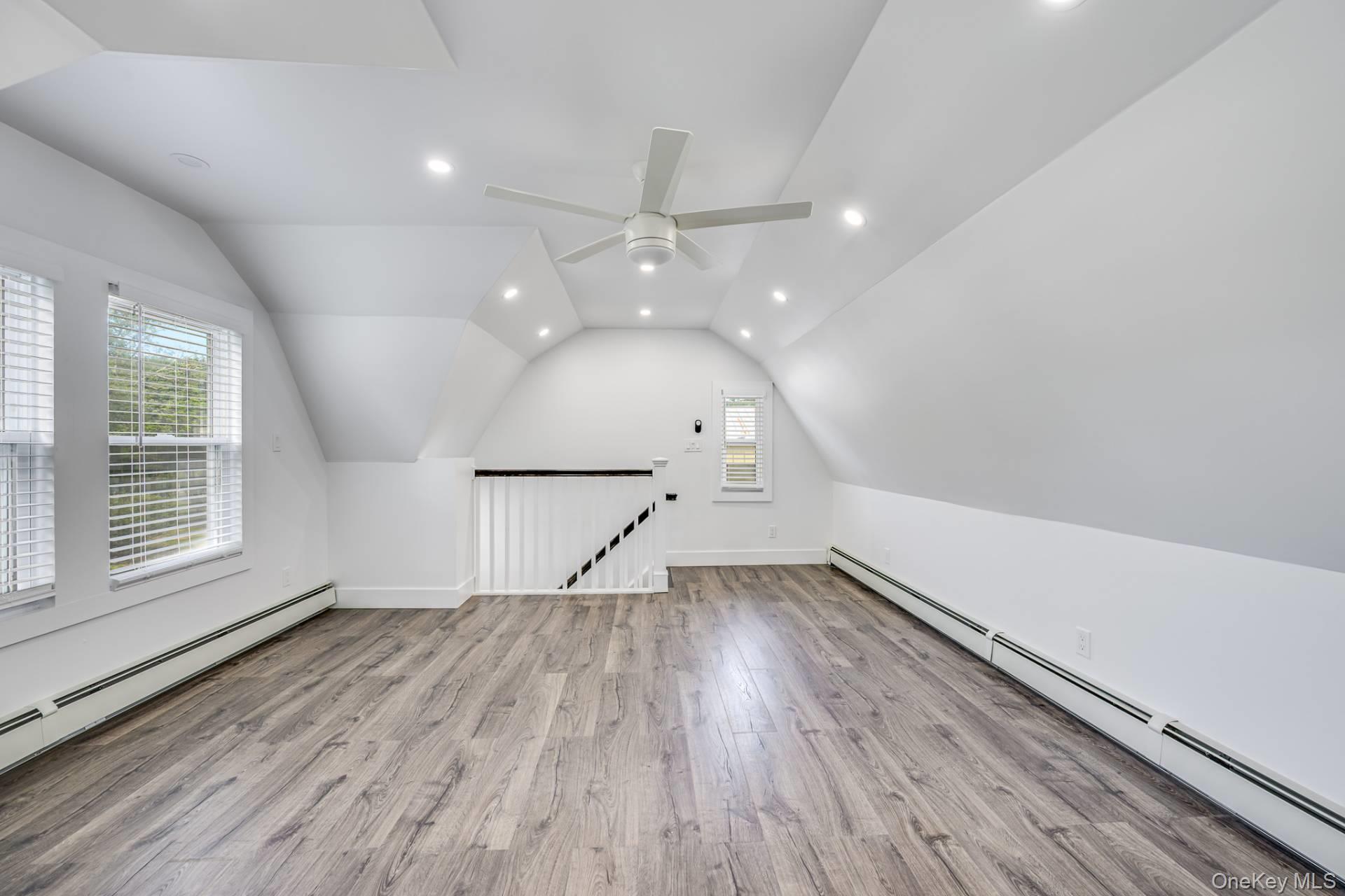 53 Foster Avenue, Hampton Bays, NY 11946