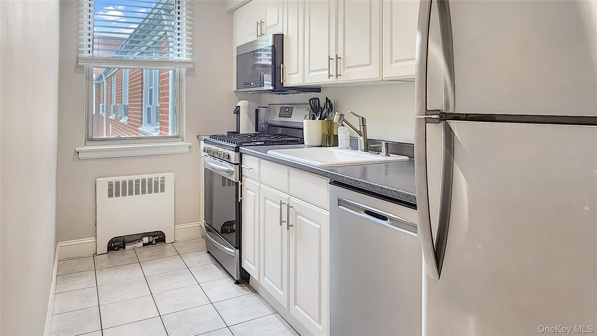 5 Bryant Crescent # 2F, White Plains, NY 10605