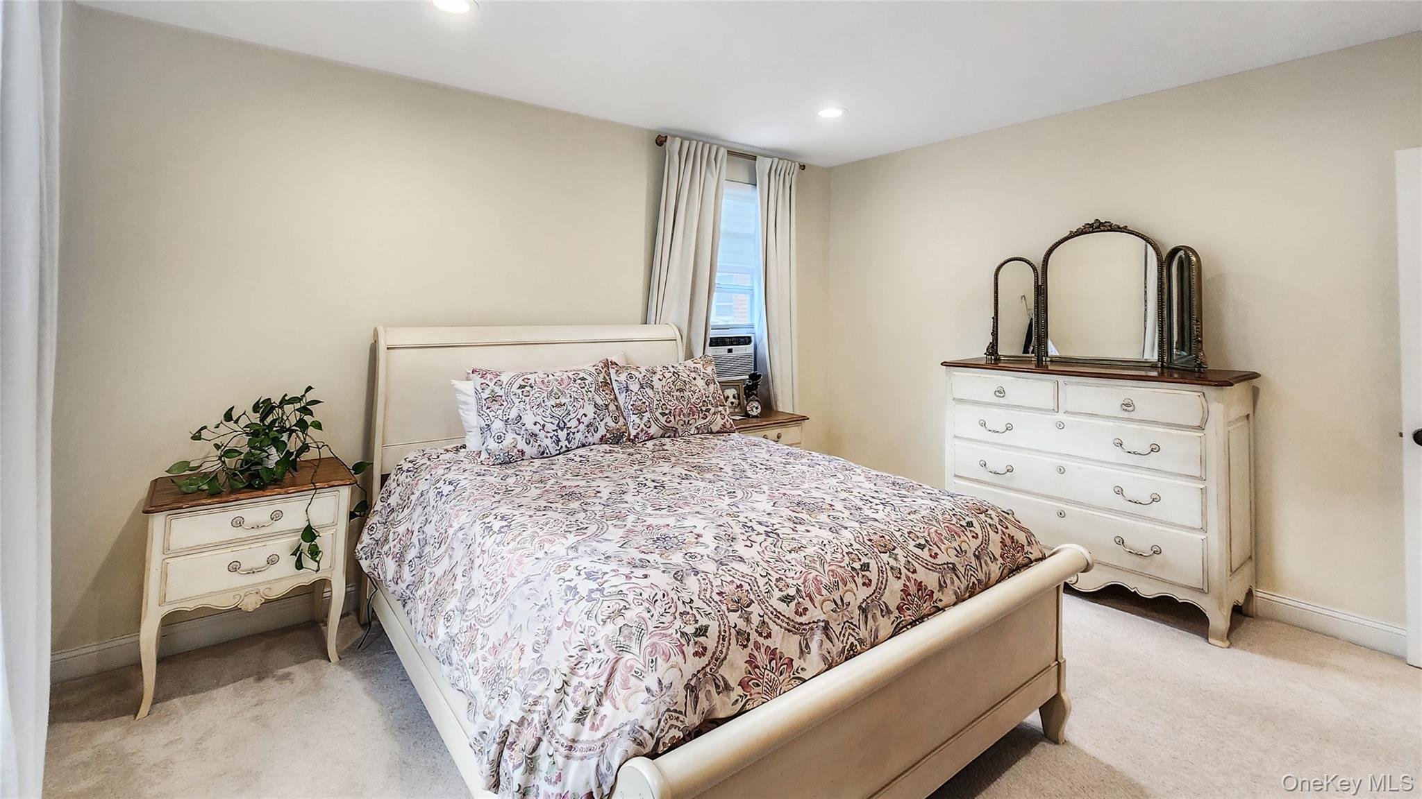 5 Bryant Crescent # 2F, White Plains, NY 10605