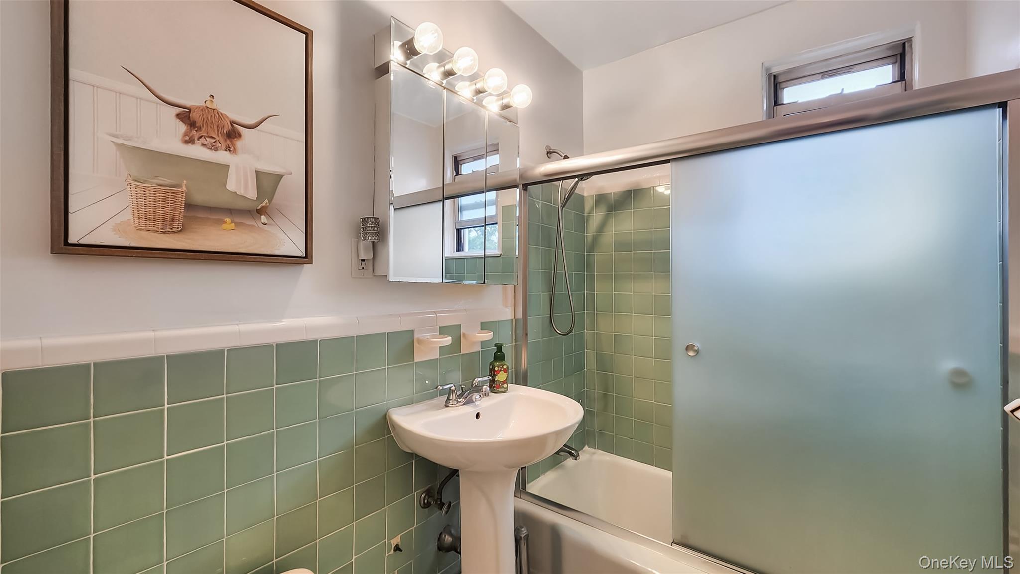 5 Bryant Crescent # 2F, White Plains, NY 10605