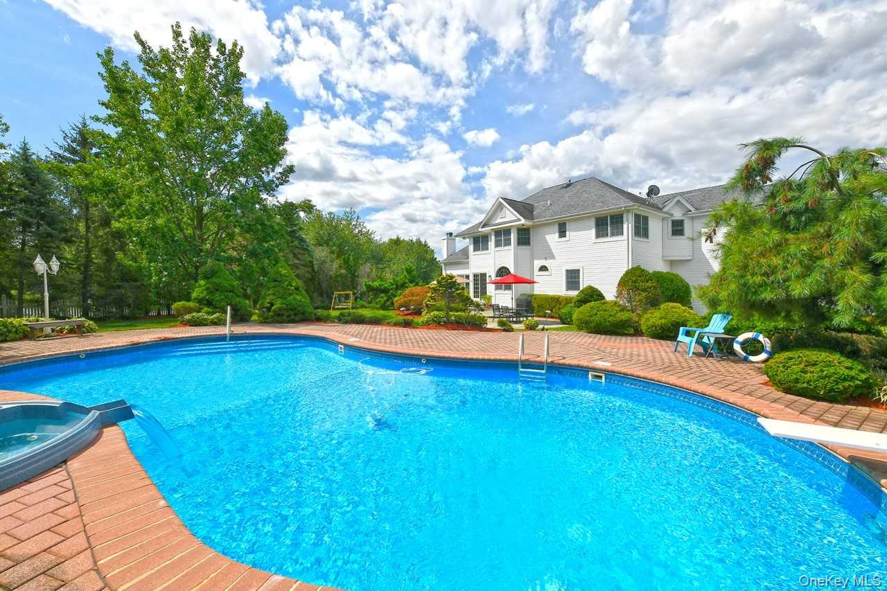 2 Andiron Court, East Northport, NY 11731