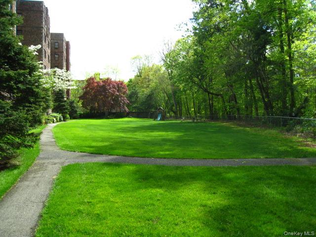 209 Garth Road # 2B, Scarsdale, NY 10583