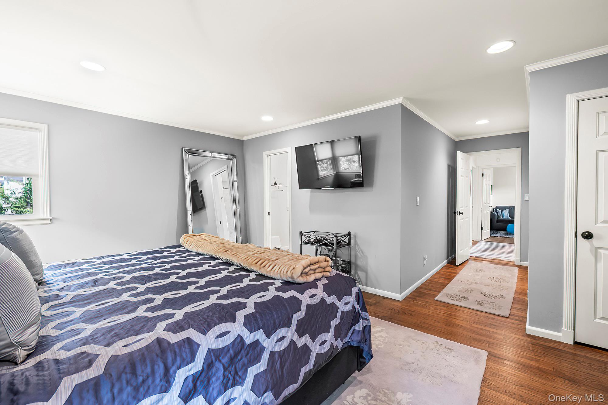 53 Country Ridge Drive, Rye Brook, NY 10573