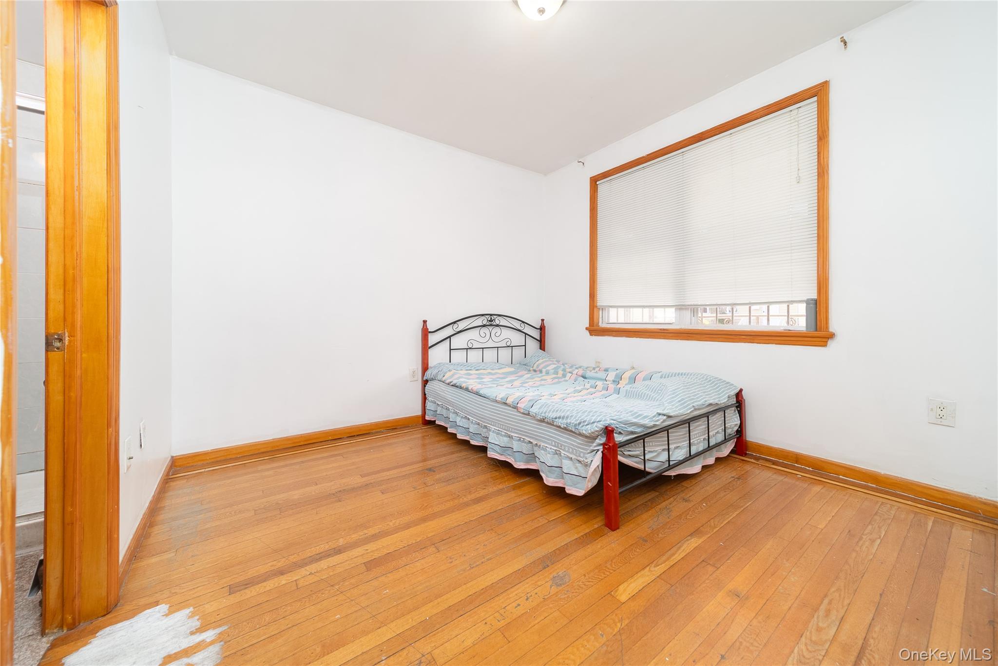 132-25 60th Avenue, Flushing, NY 11355