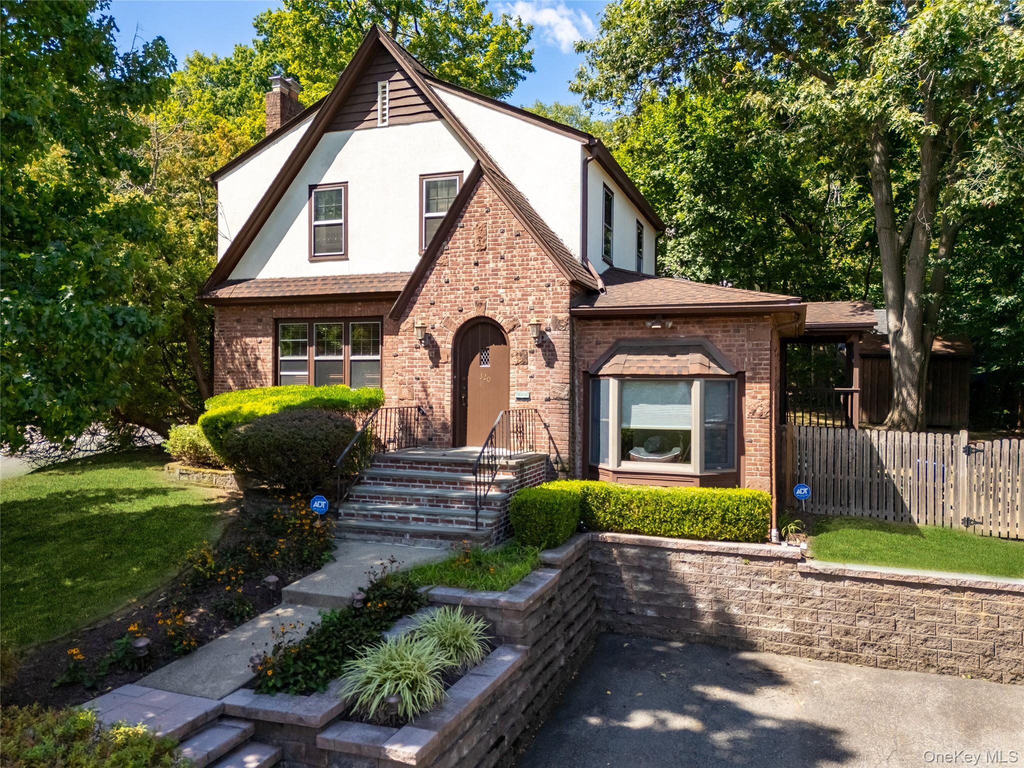 320 S Broadway, Nyack, NY 10960