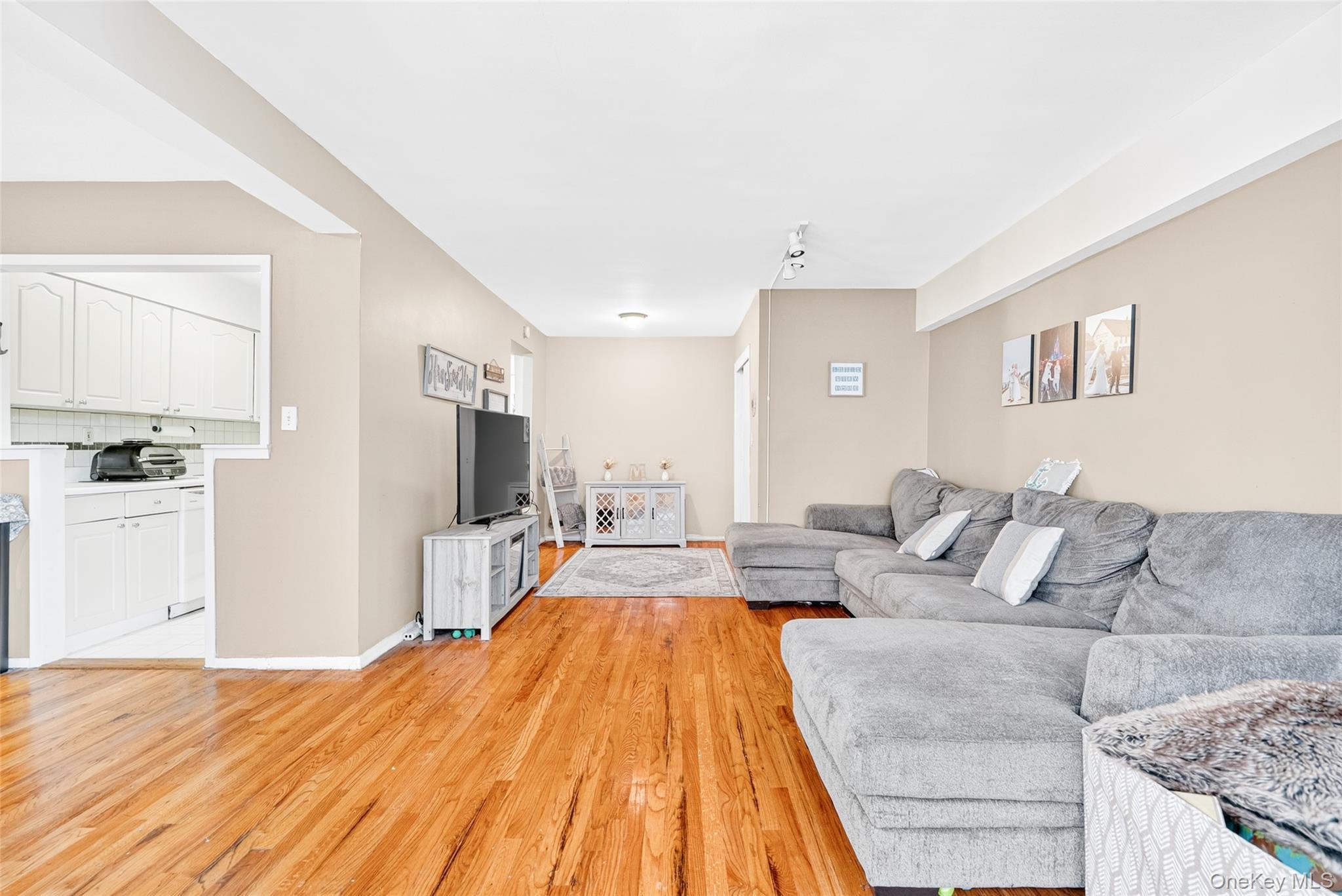 120 E Hartsdale Avenue # 3M, Hartsdale, NY 10530