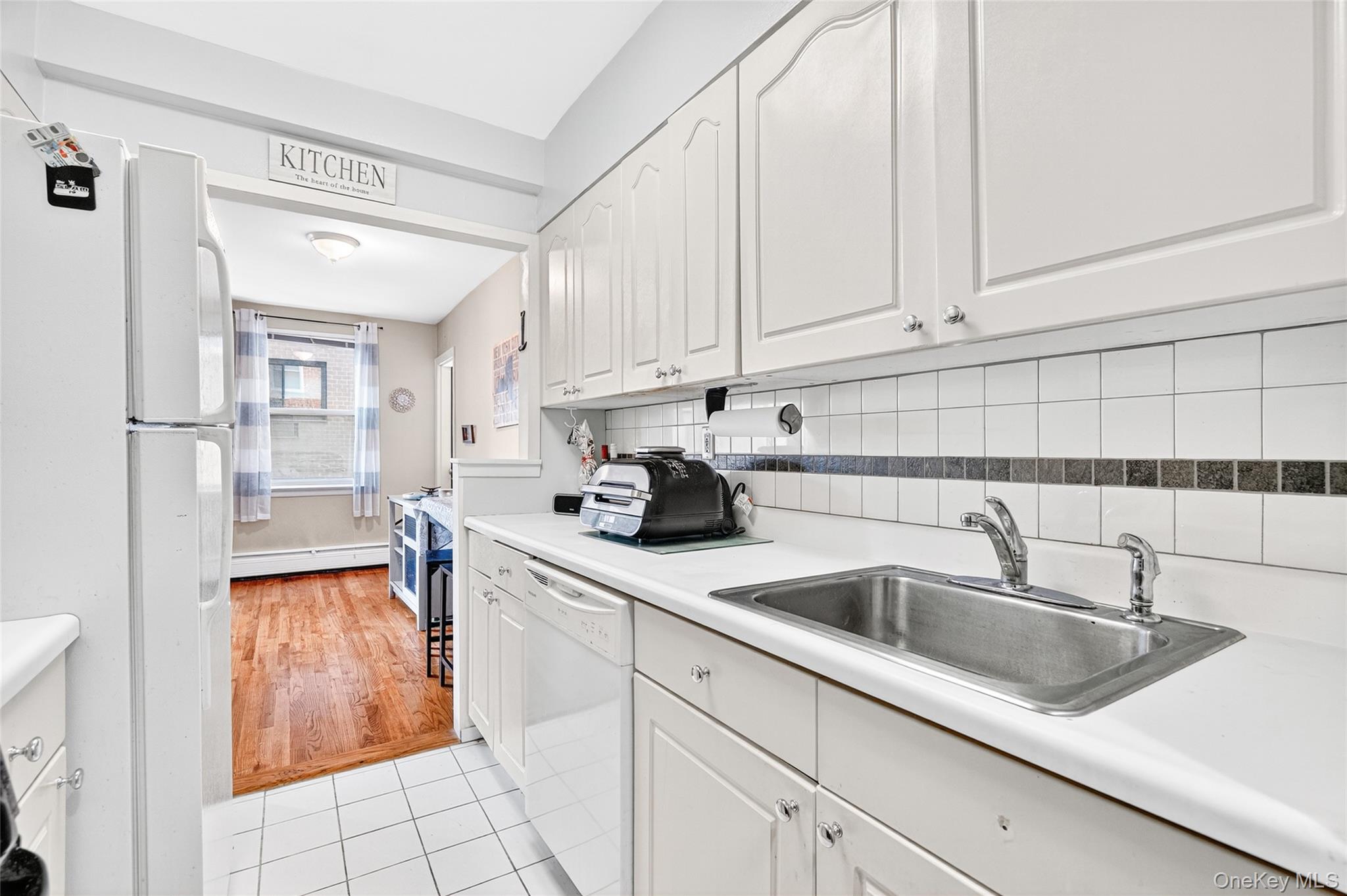 120 E Hartsdale Avenue # 3M, Hartsdale, NY 10530