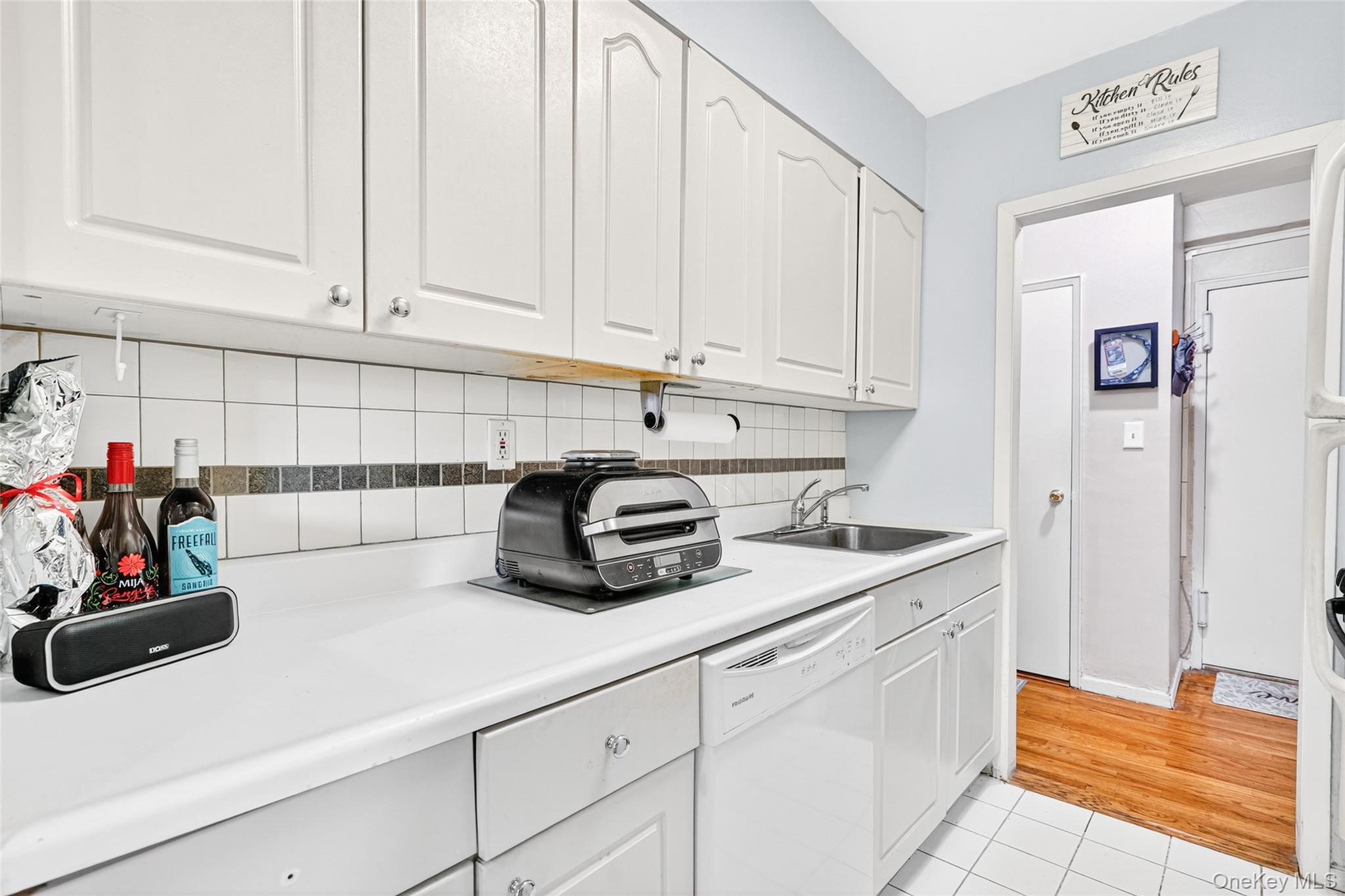 120 E Hartsdale Avenue # 3M, Hartsdale, NY 10530