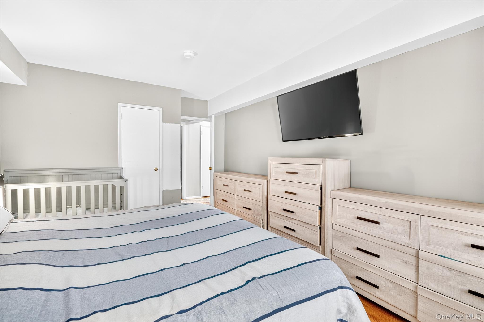 120 E Hartsdale Avenue # 3M, Hartsdale, NY 10530