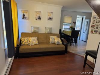 184 Caleb's Path, Brentwood, NY 11717