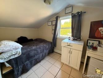 184 Caleb's Path, Brentwood, NY 11717