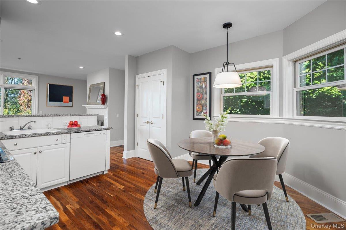 1 Riverpointe Road, Hastings-on-Hudson, NY 10706