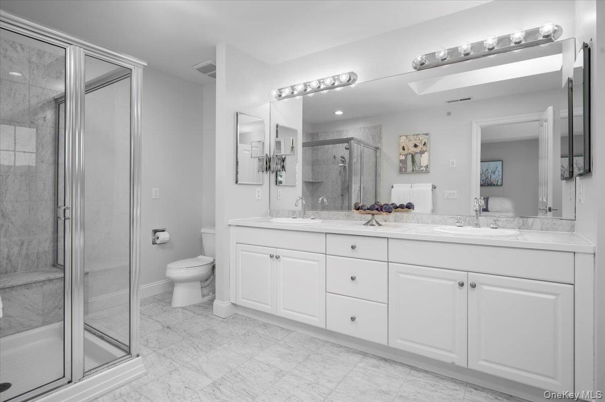 1 Riverpointe Road, Hastings-on-Hudson, NY 10706