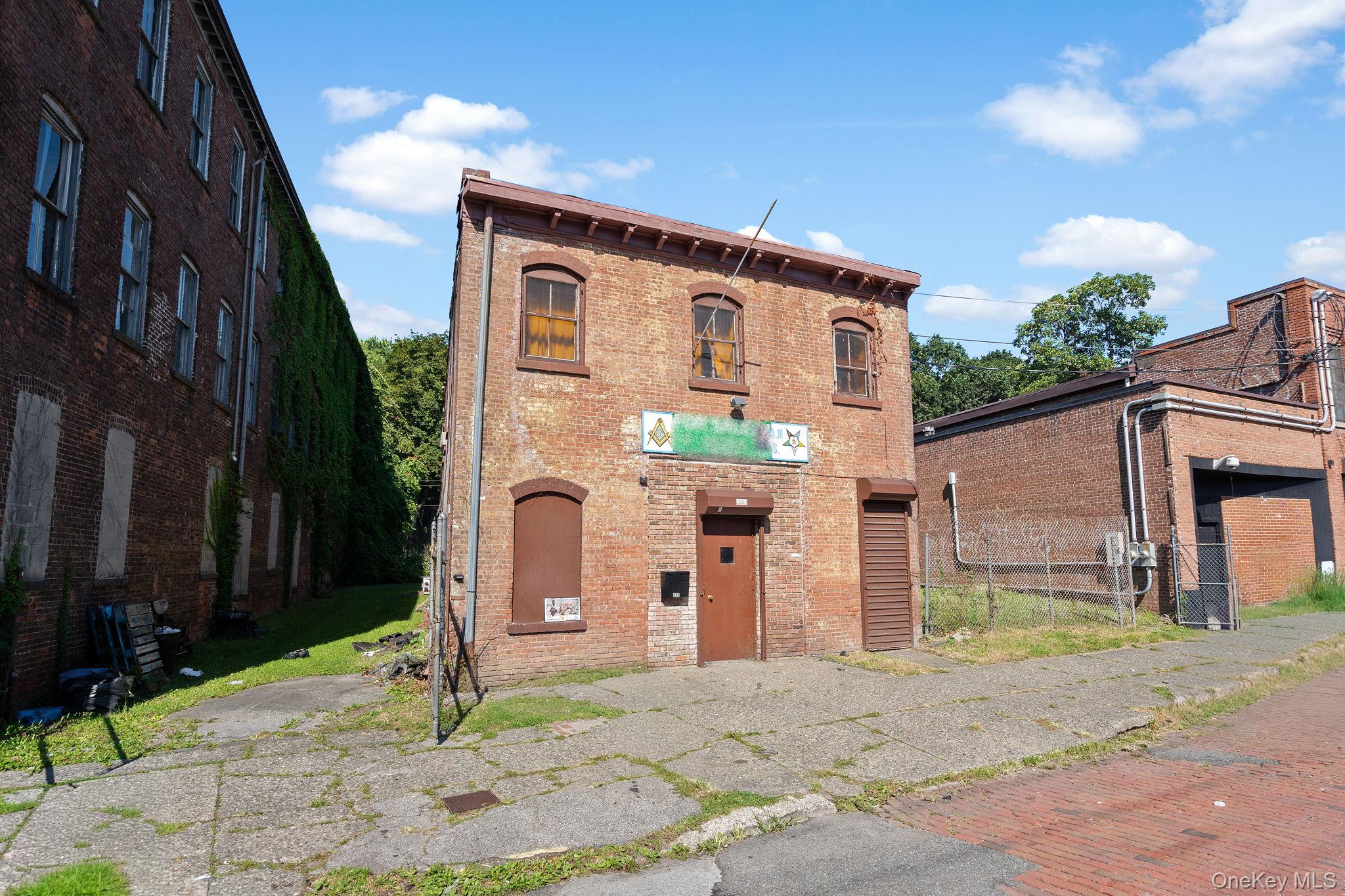 333 Liberty Street, Newburgh, NY 12550