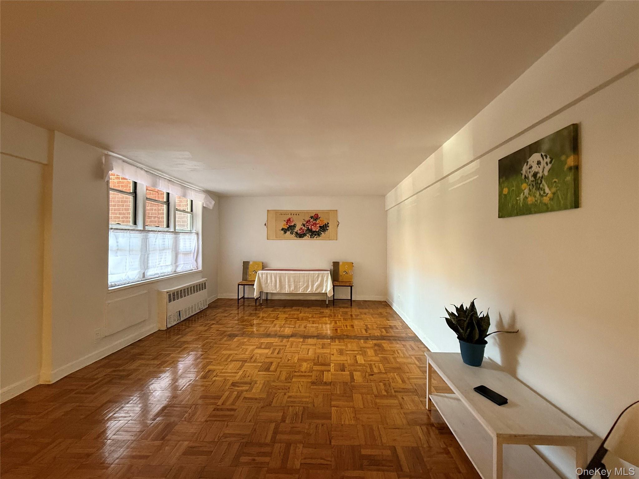 14430 Roosevelt Avenue # 104, Flushing, NY 11354