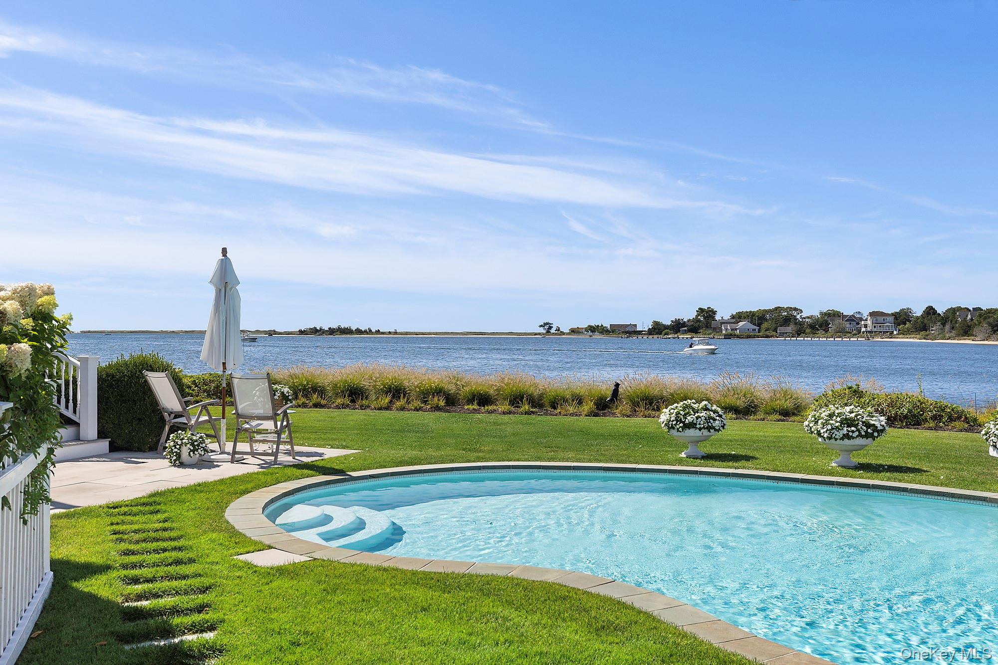 19 Canal Way, Hampton Bays, NY 11946