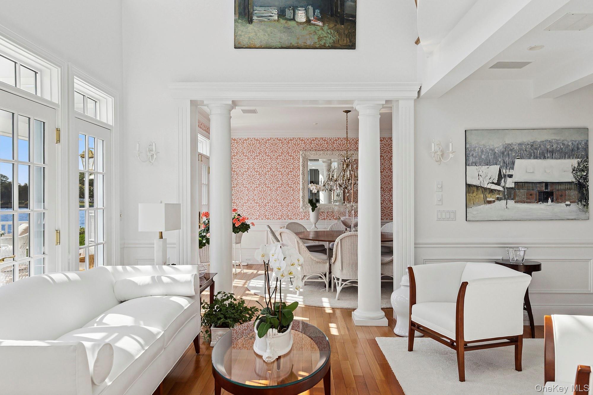 19 Canal Way, Hampton Bays, NY 11946