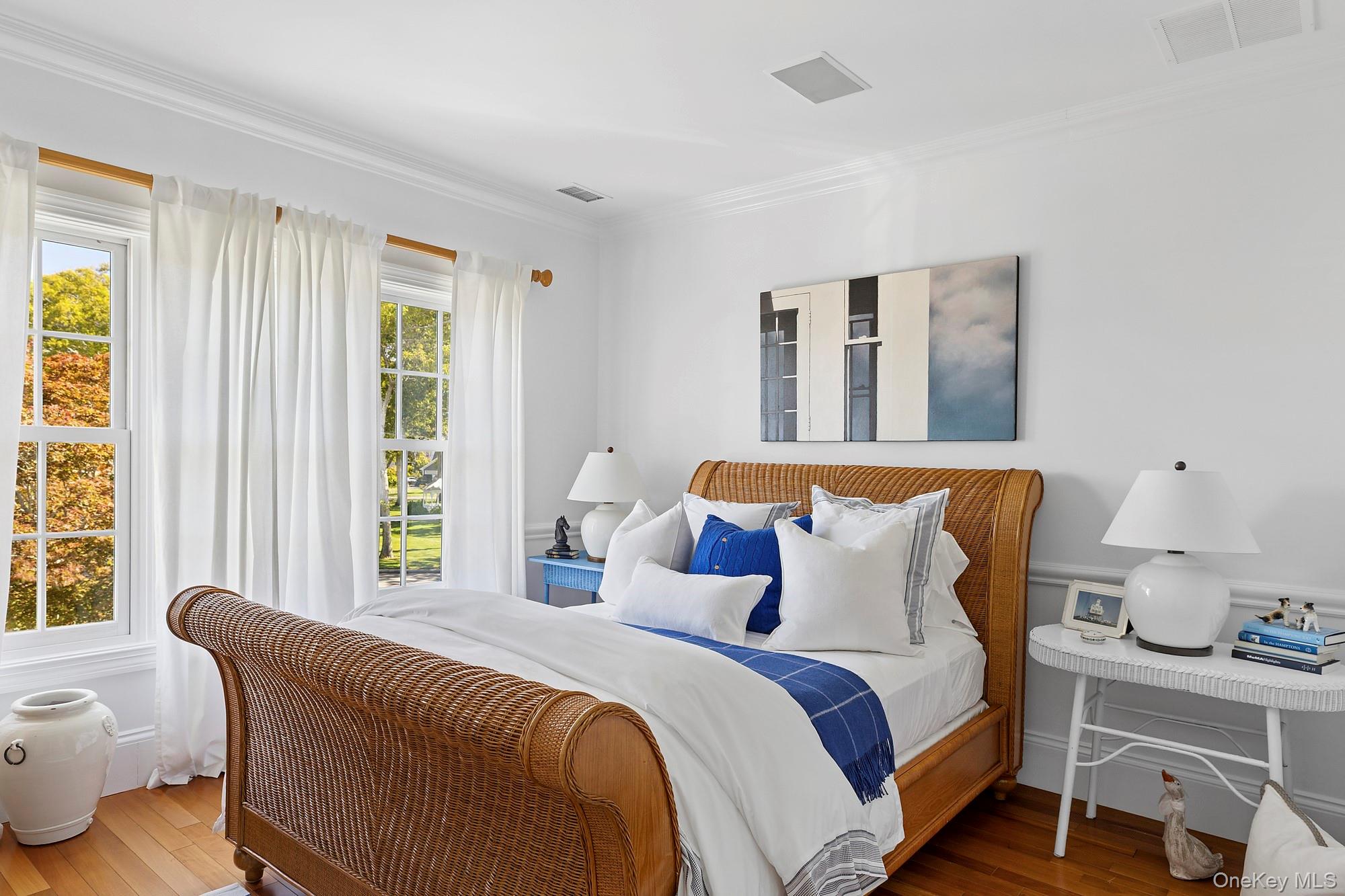 19 Canal Way, Hampton Bays, NY 11946