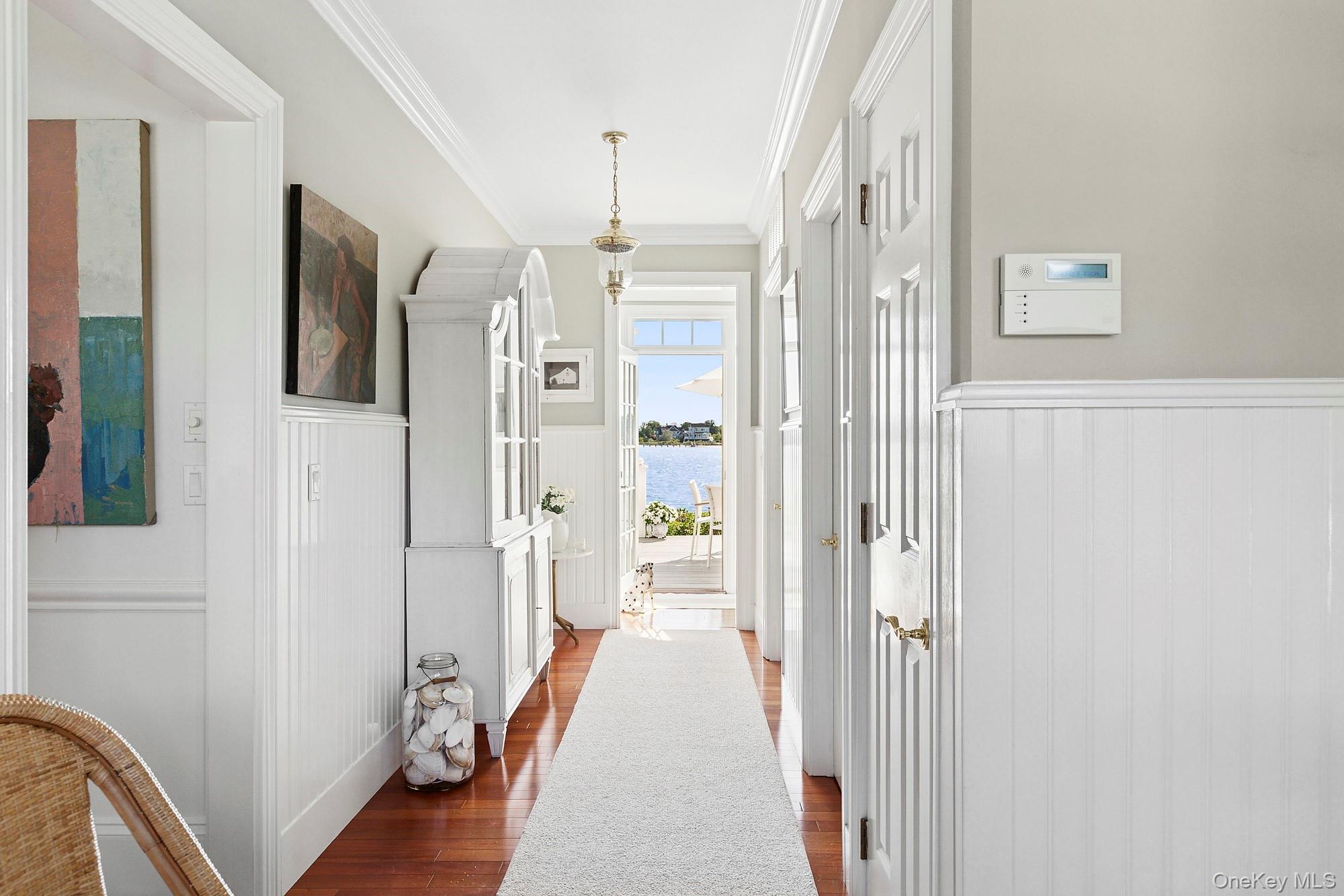 19 Canal Way, Hampton Bays, NY 11946