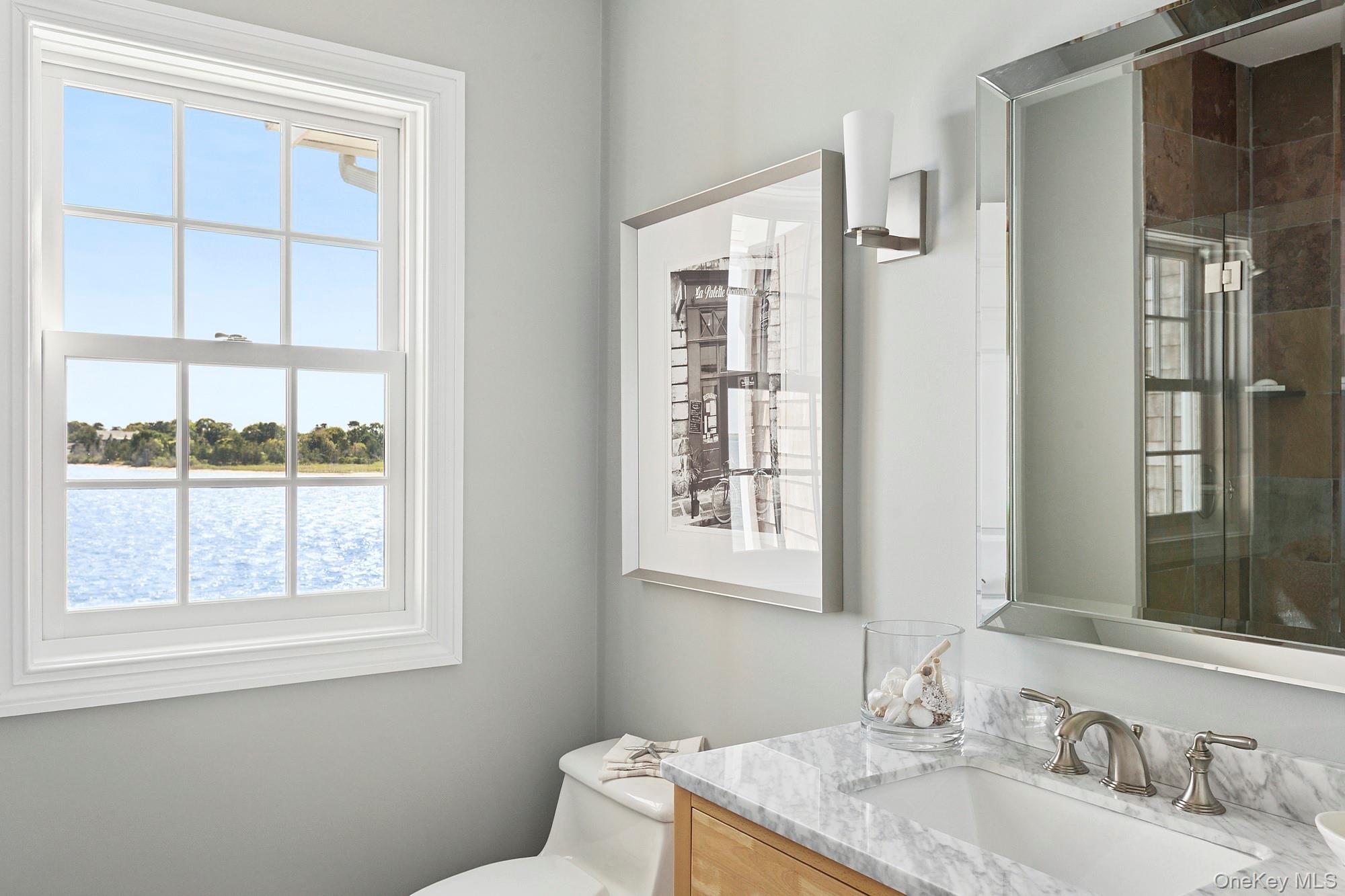 19 Canal Way, Hampton Bays, NY 11946