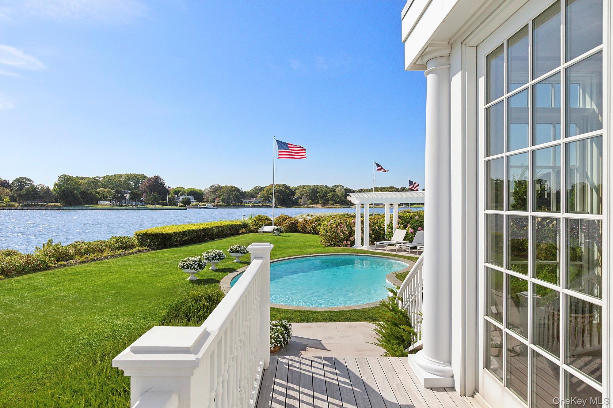 19 Canal Way, Hampton Bays, NY 11946