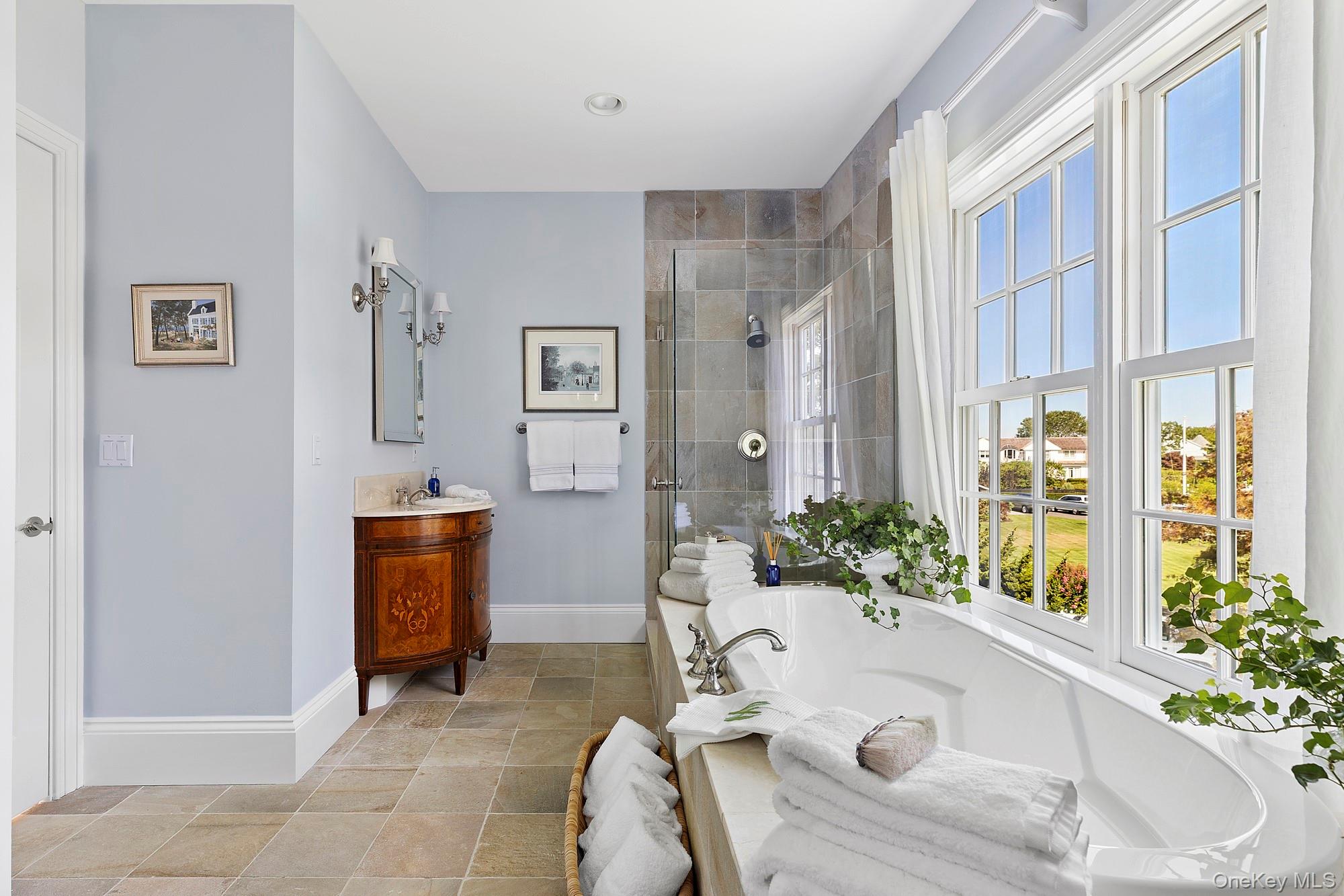 19 Canal Way, Hampton Bays, NY 11946