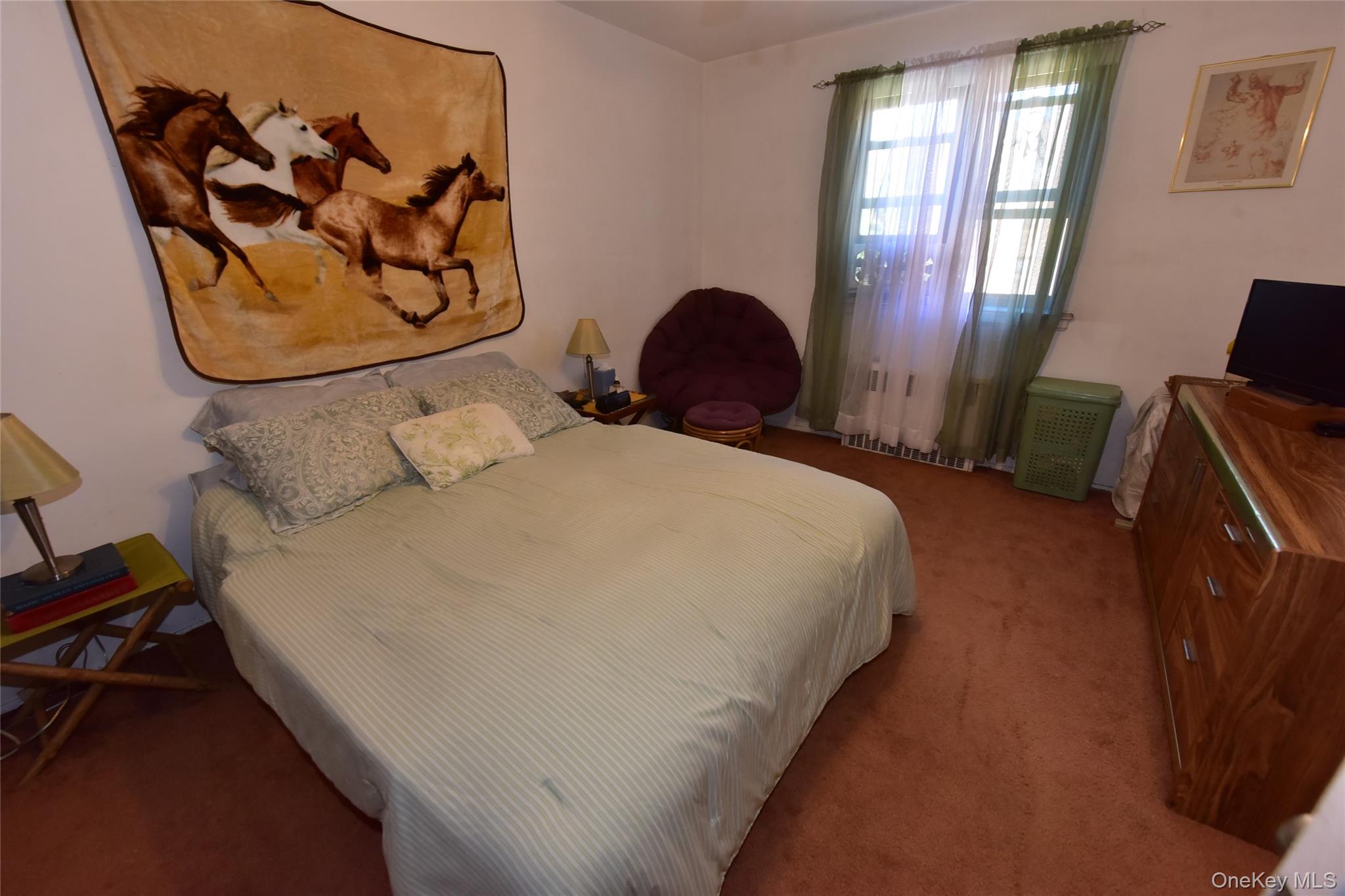 204-15 Foothill Avenue # B77, Hollis, NY 11423