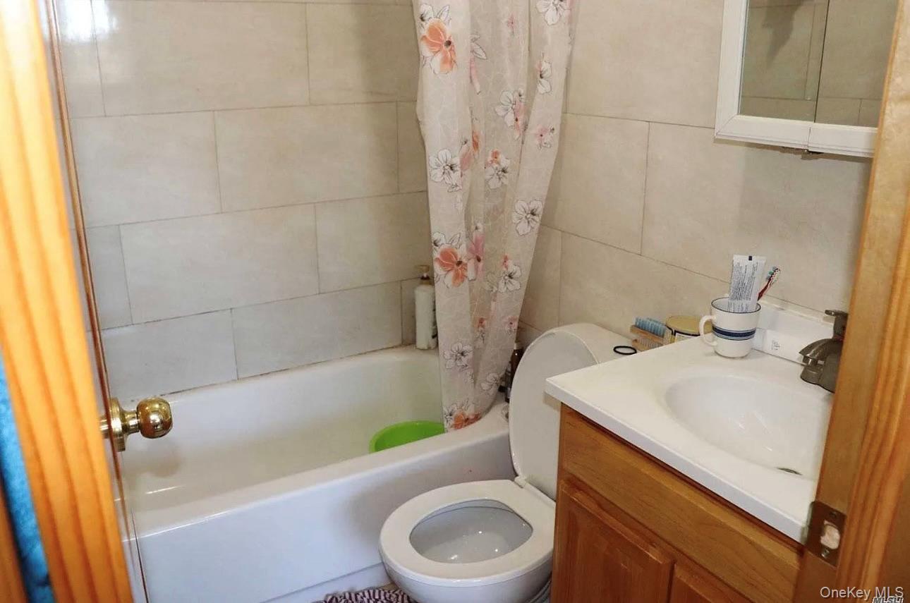 901 50th Street # 4A, Brooklyn, NY 11219