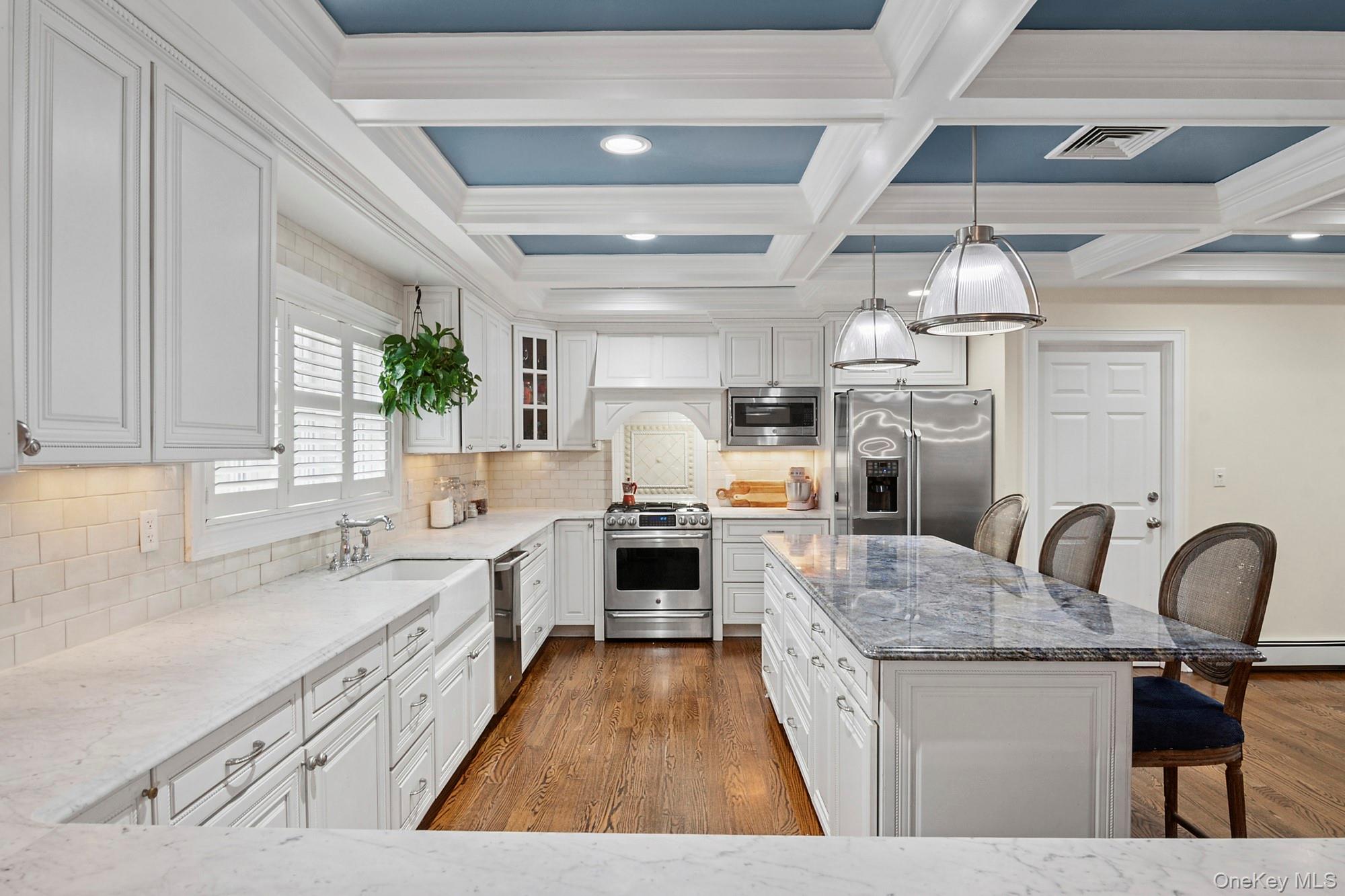 96-15 165th Avenue, Howard Beach, NY 11414