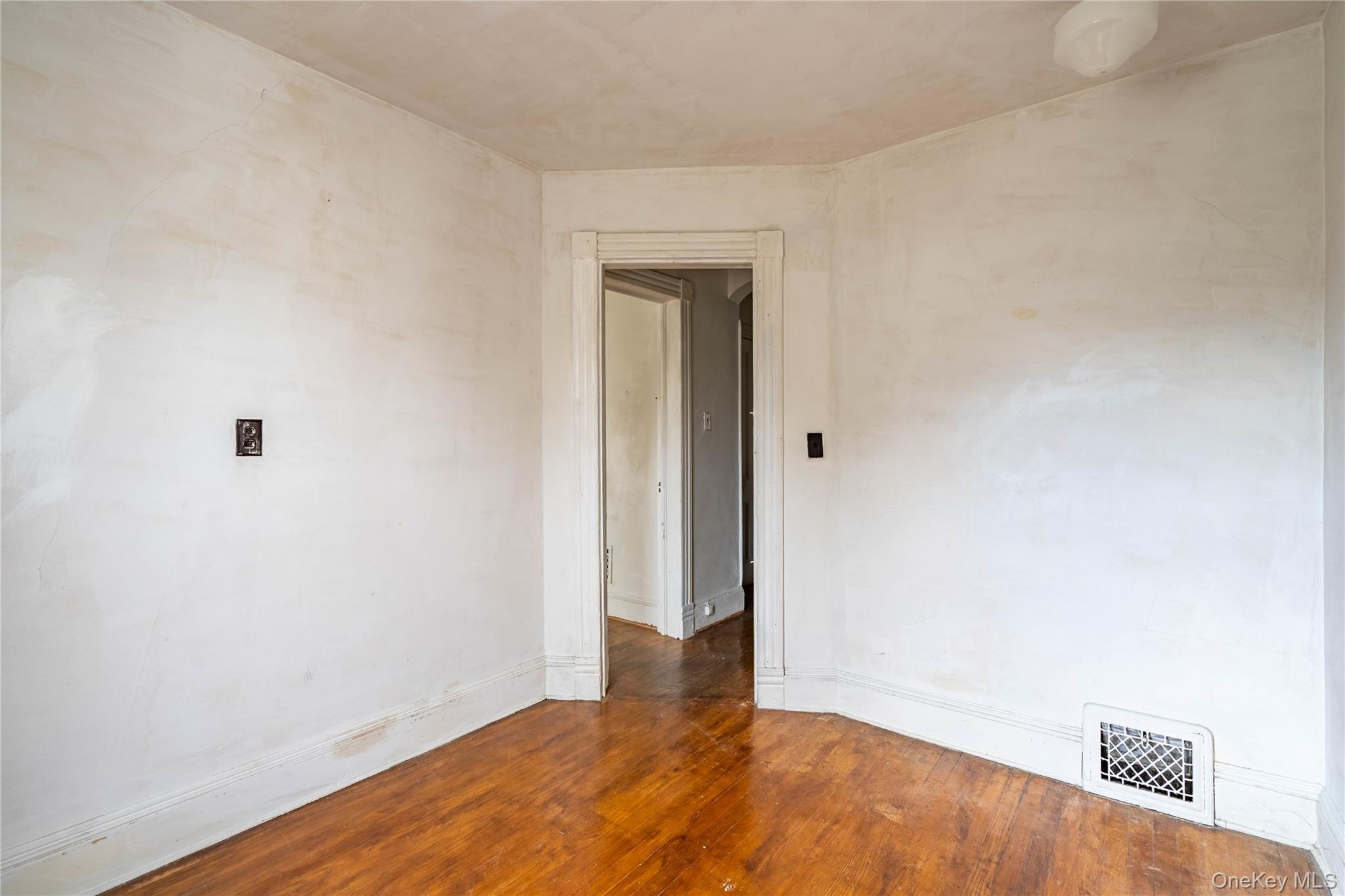 20 Benton Avenue, Middletown, NY 10940