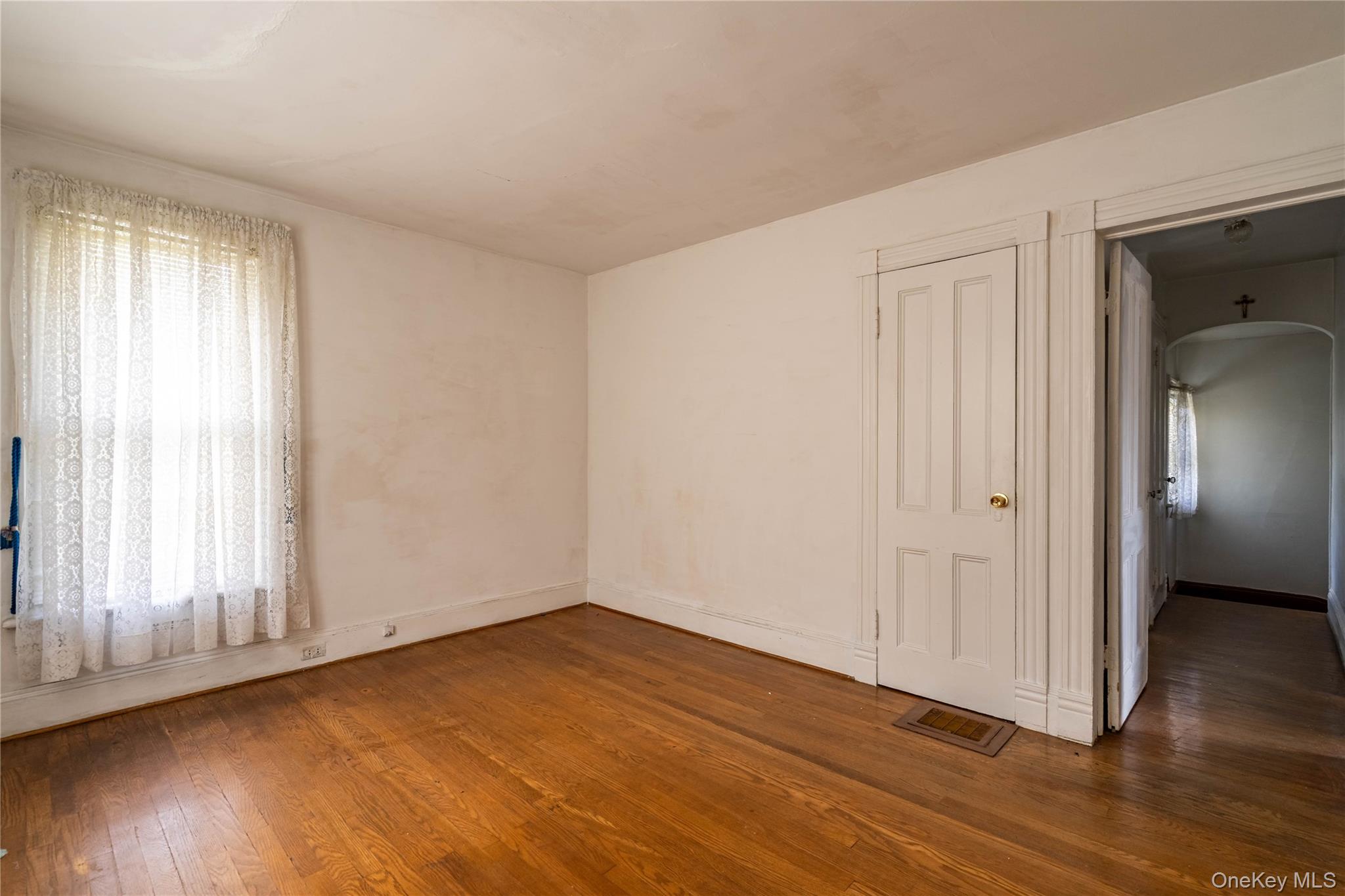 20 Benton Avenue, Middletown, NY 10940