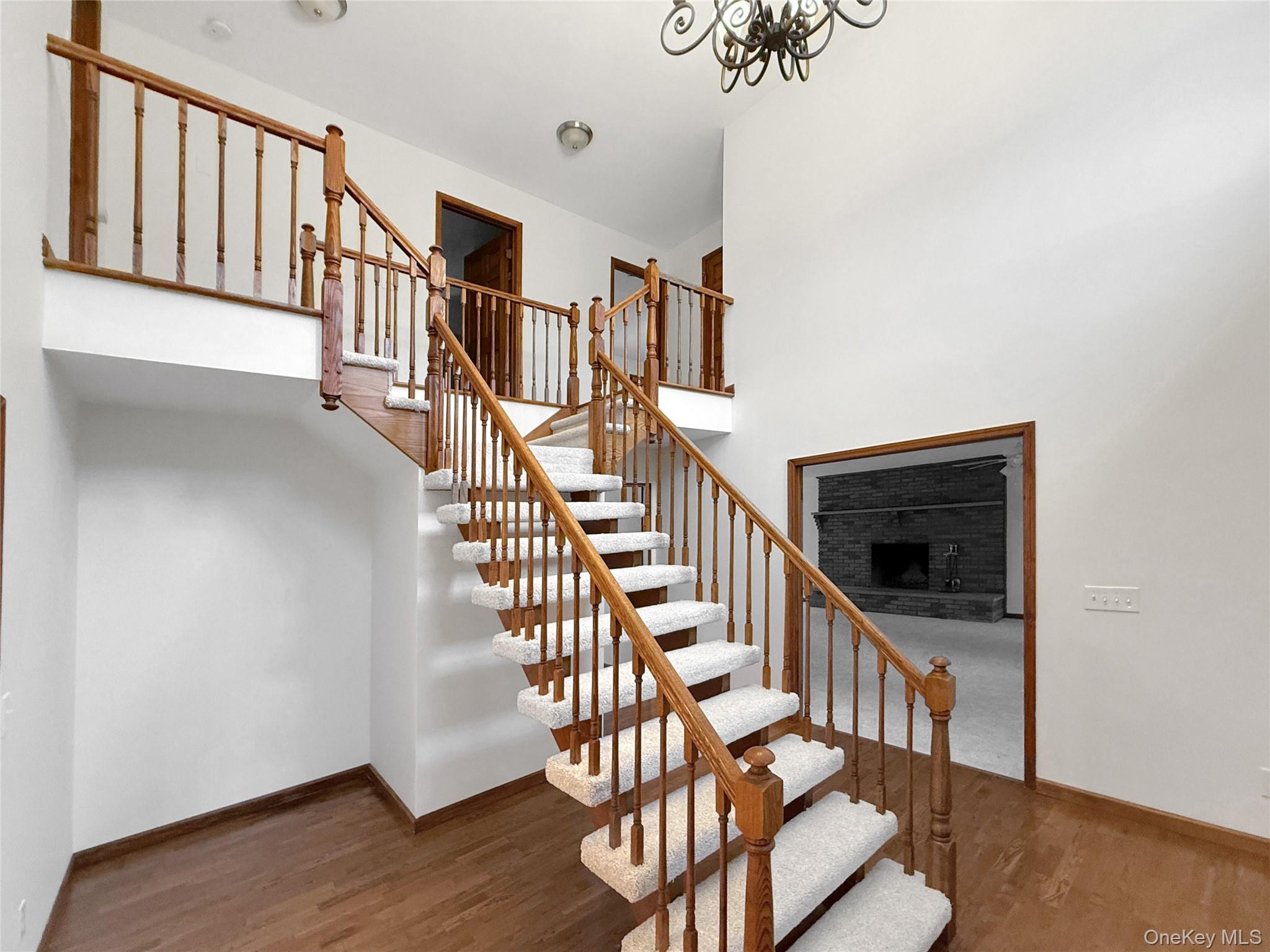 325 Jackson Avenue, New Windsor, NY 12553