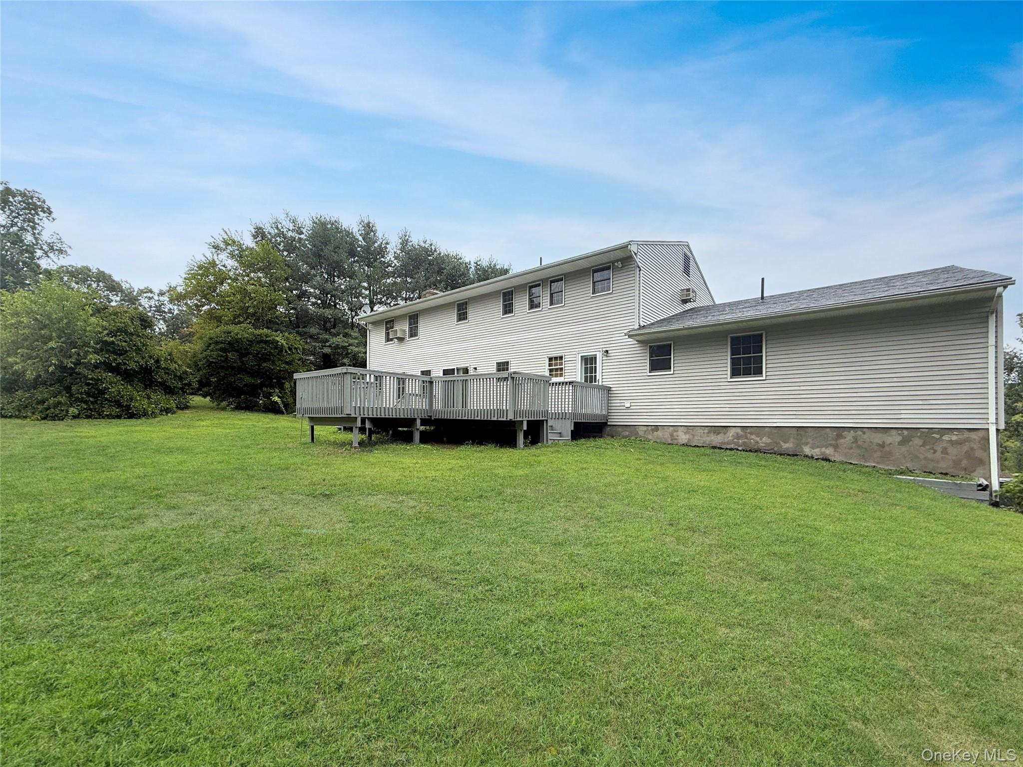 325 Jackson Avenue, New Windsor, NY 12553