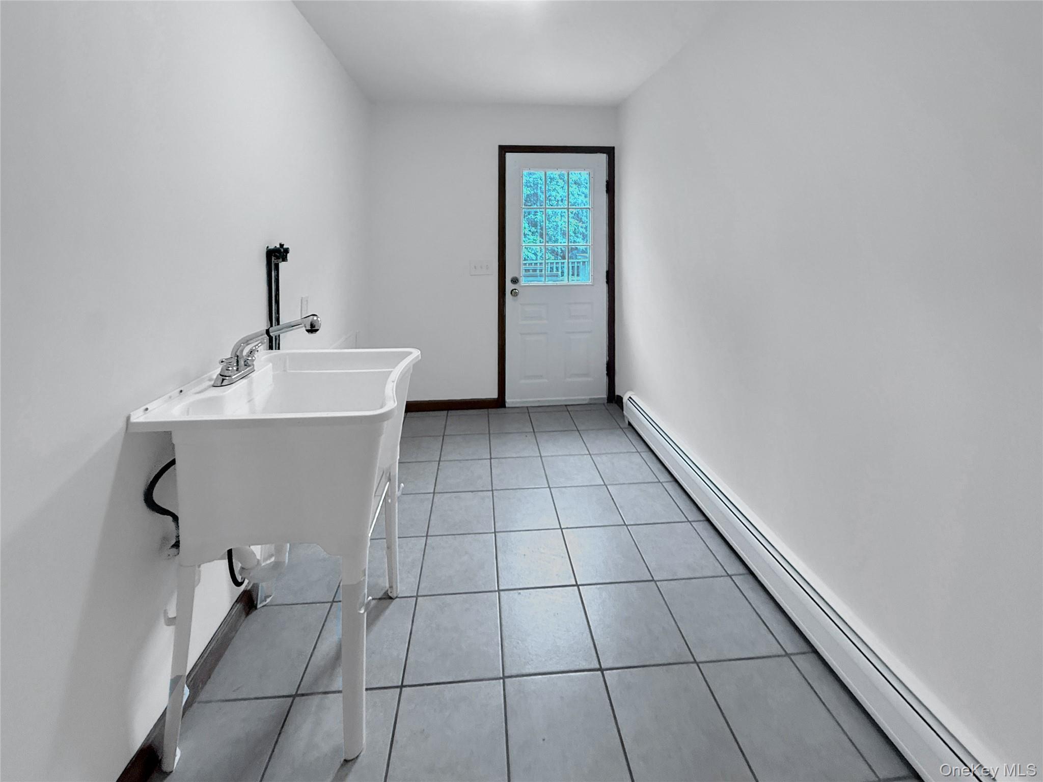 325 Jackson Avenue, New Windsor, NY 12553