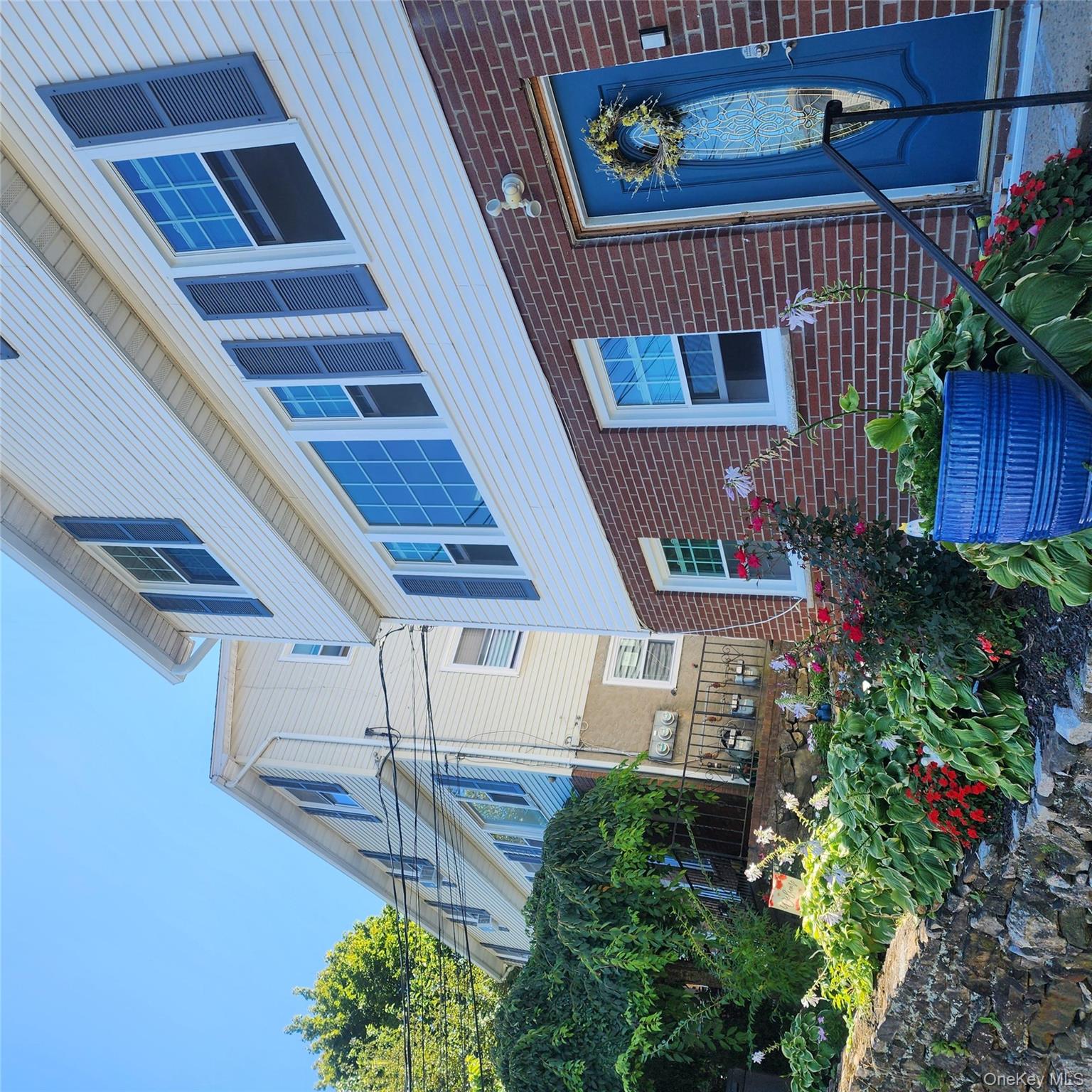 34 Ashland Street # Left, New Rochelle, NY 10801