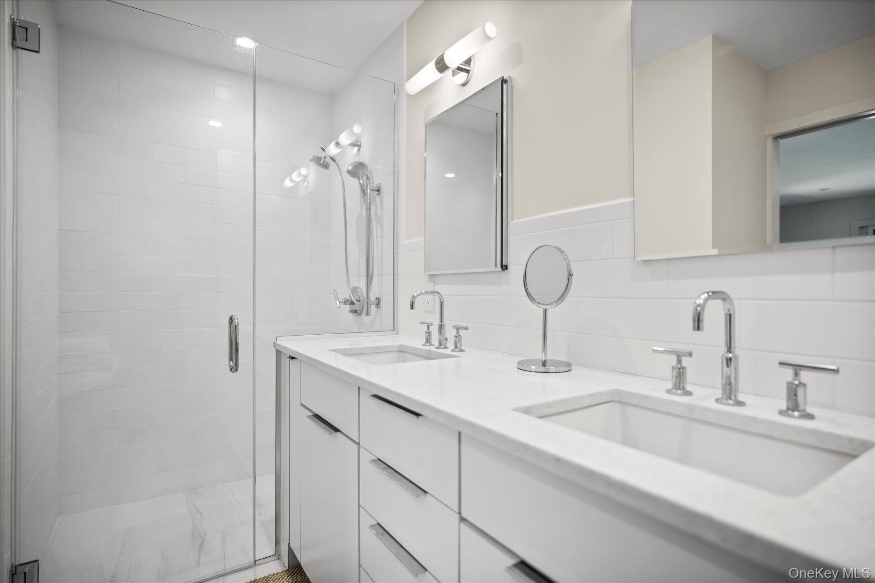 11 Deer Trail Road, Southampton, NY 11968