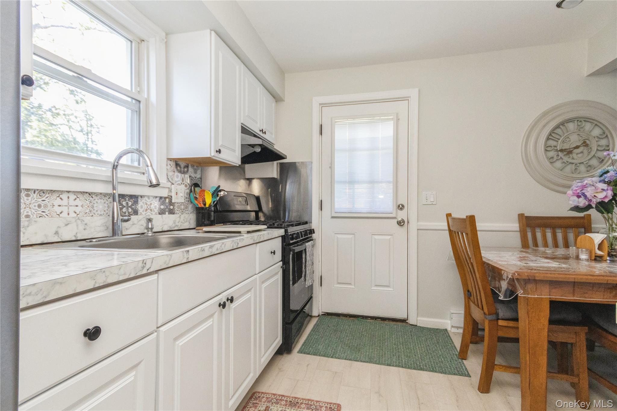 6 Dellacona Road, Carmel, NY 10512